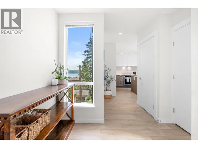205 - 615 3RD STREET, North Vancouver 2