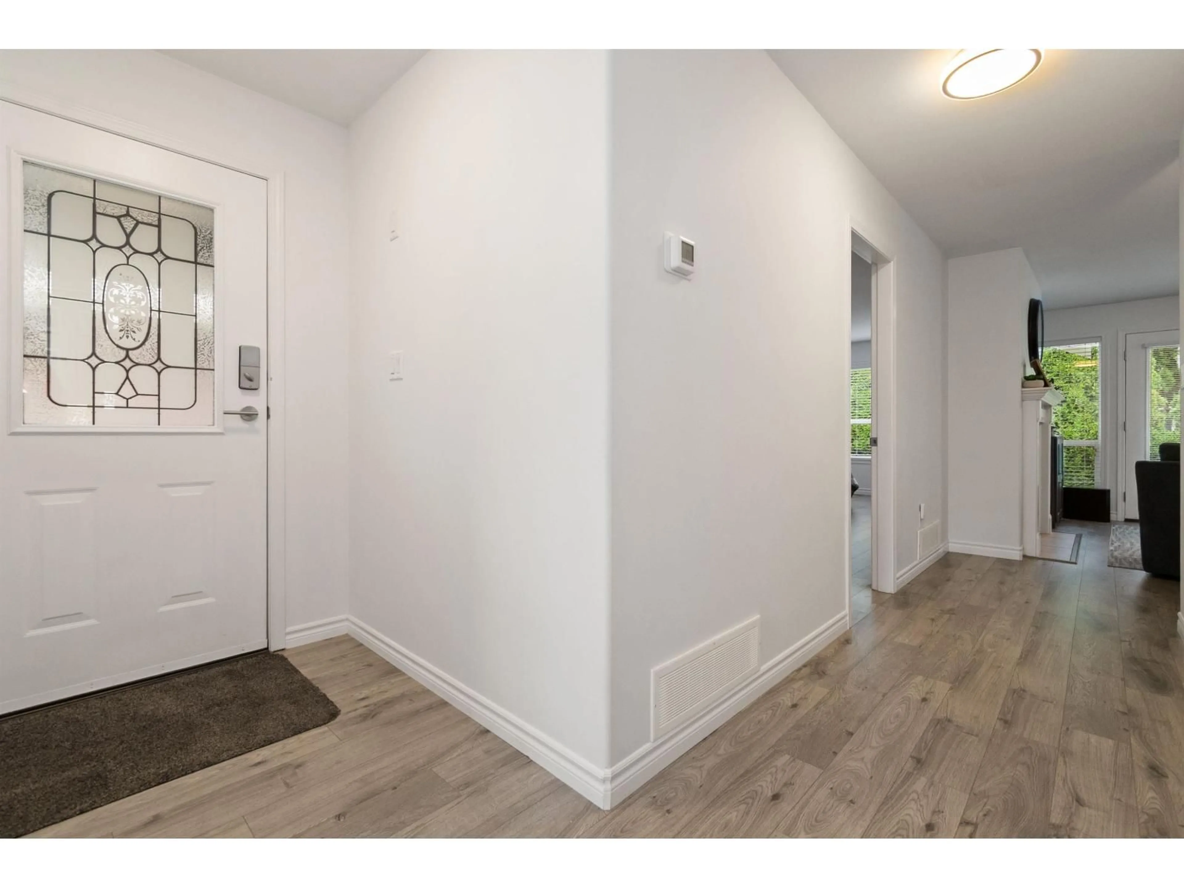 Indoor entryway for 18 - 7291 MORROW ROAD, Agassiz British Columbia V0M1A2
