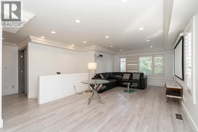 4875 LINDEN DRIVE, Delta 2