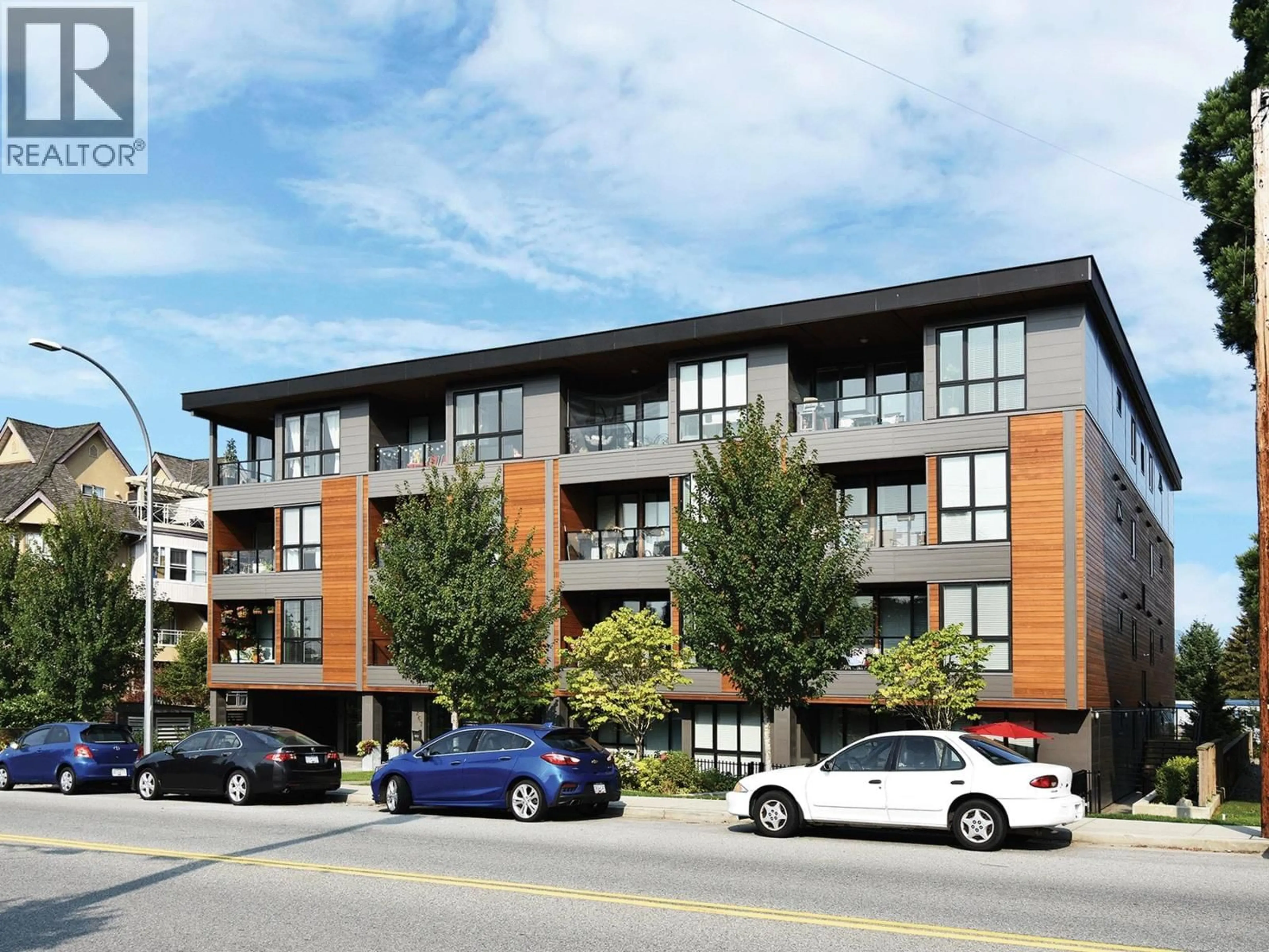 Unknown for 207 - 2267 PITT RIVER ROAD, Port Coquitlam British Columbia V3C1R7