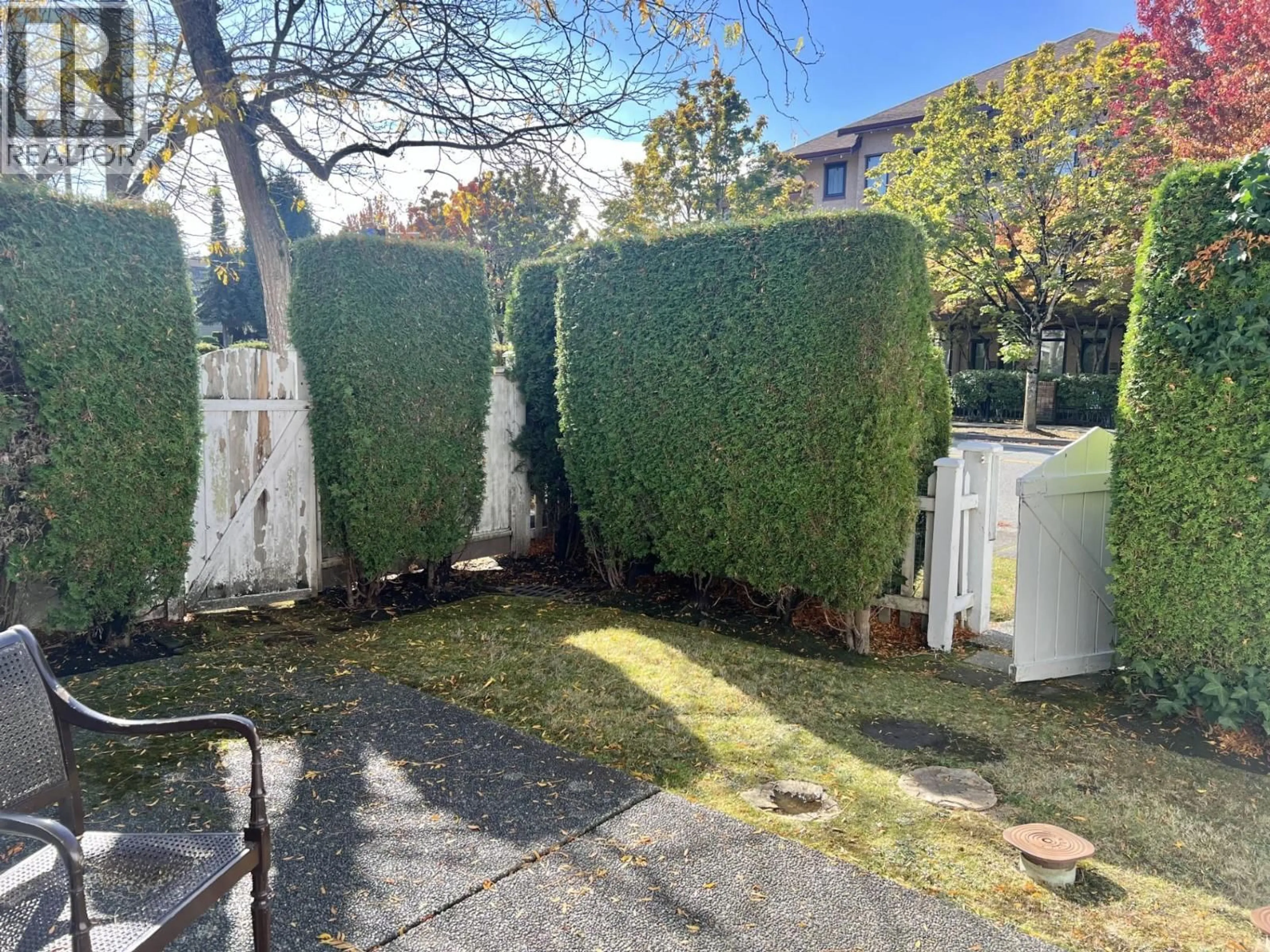A pic from outside/outdoor area/front of a property/back of a property/a pic from drone, street for 2 - 7760 MINORU BOULEVARD, Richmond British Columbia V6Y1Z5