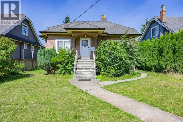815 EIGHTH AVENUE, New Westminster