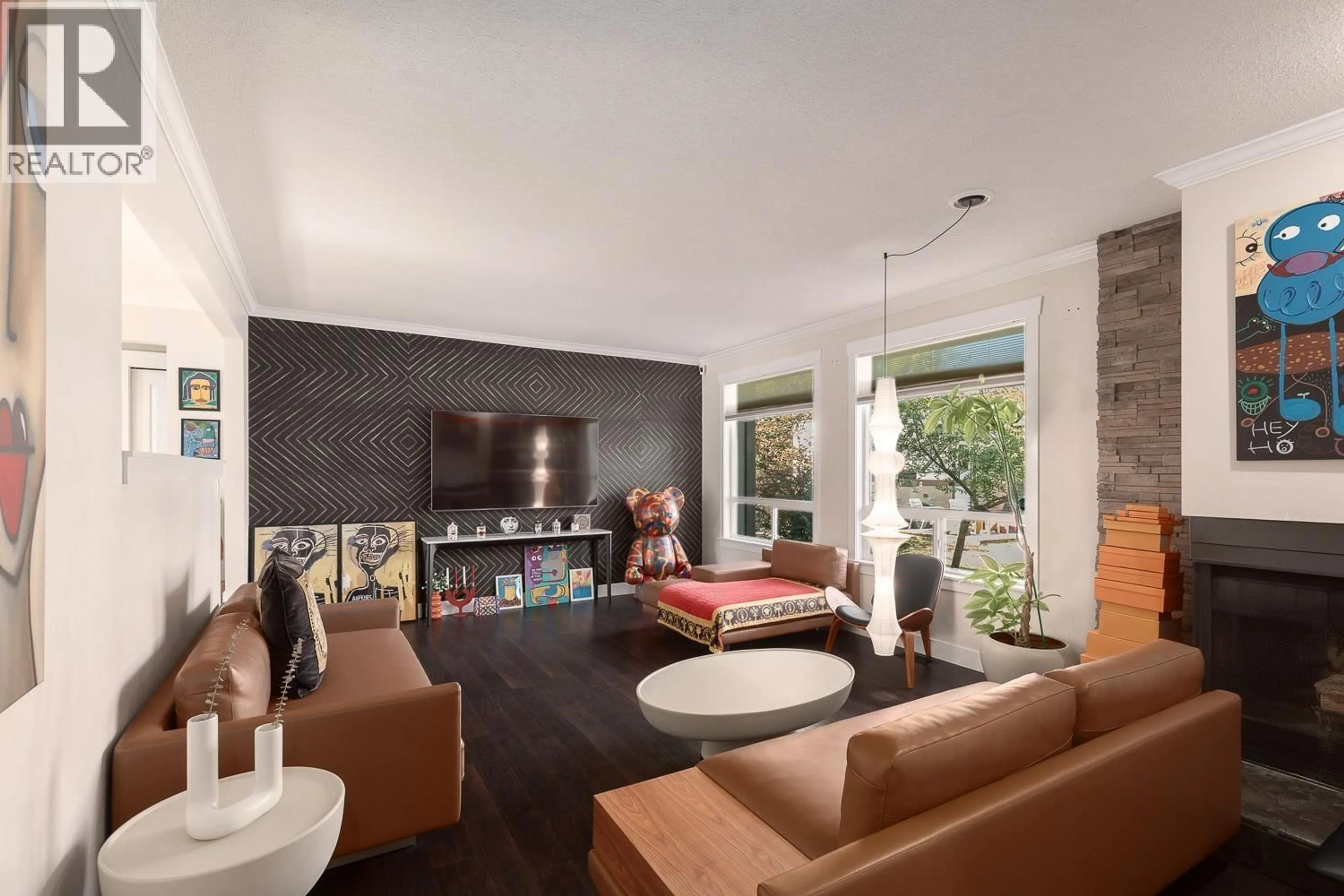 Living room with furniture, unknown for 21328 CAMPBELL AVENUE, Maple Ridge British Columbia V2X7G6