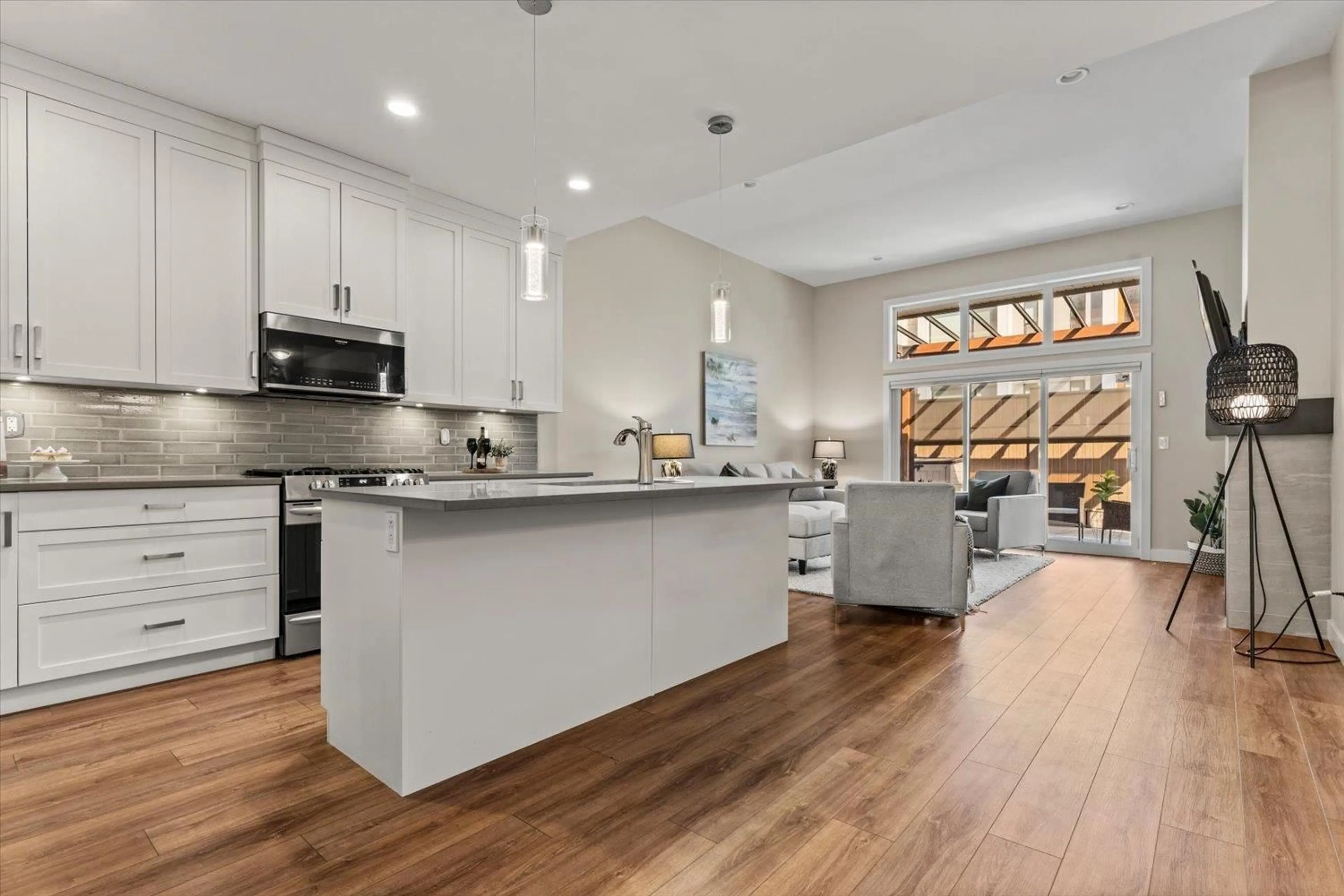 Open concept kitchen, unknown for 85 - 46110 THOMAS ROAD, Chilliwack British Columbia V2R2R4