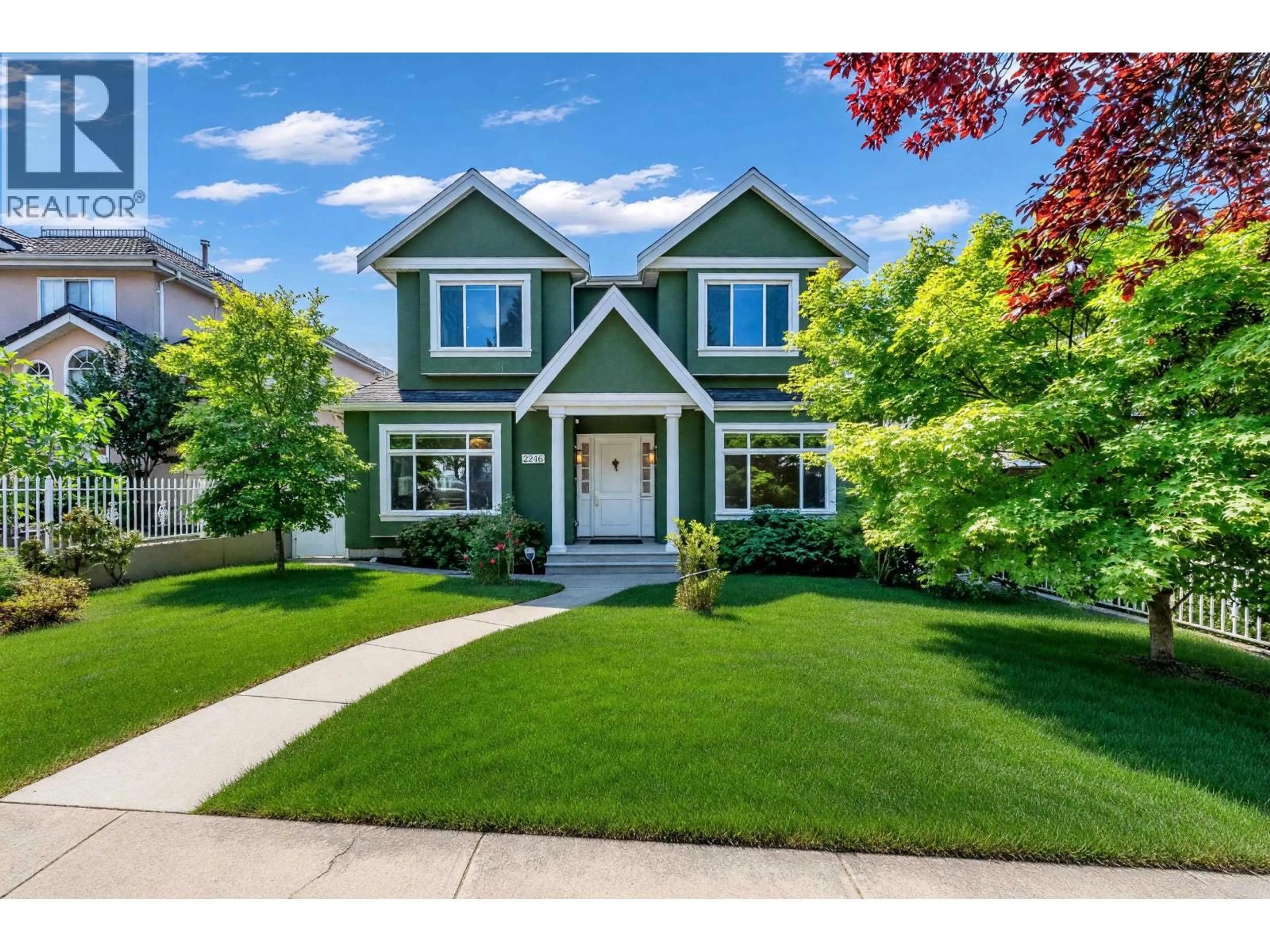 Home with vinyl exterior material, street for 2246 22ND AVENUE, Vancouver British Columbia V6L1L7