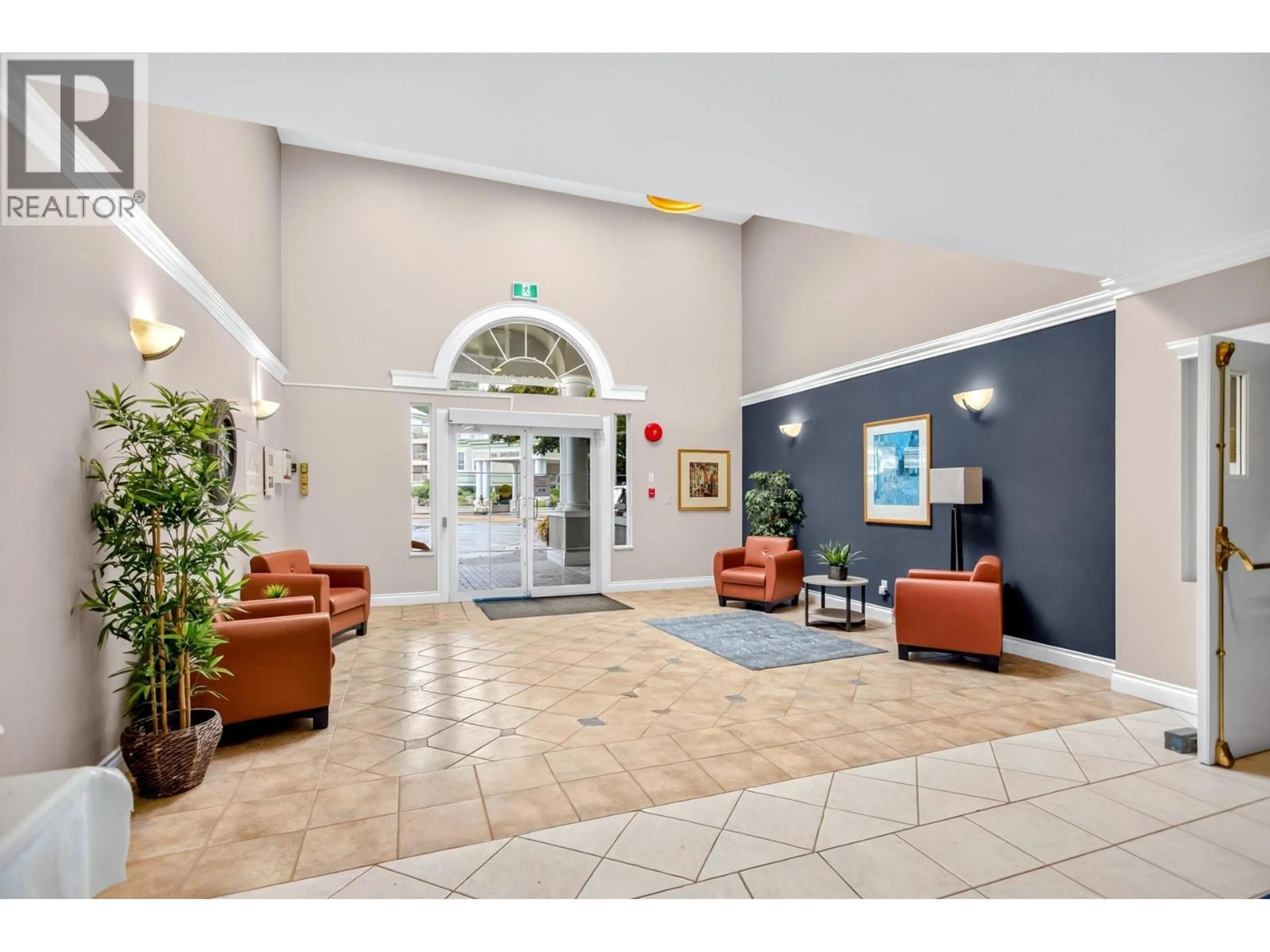 Lobby for 419 - 2970 PRINCESS CRESCENT, Coquitlam British Columbia V3B7R5