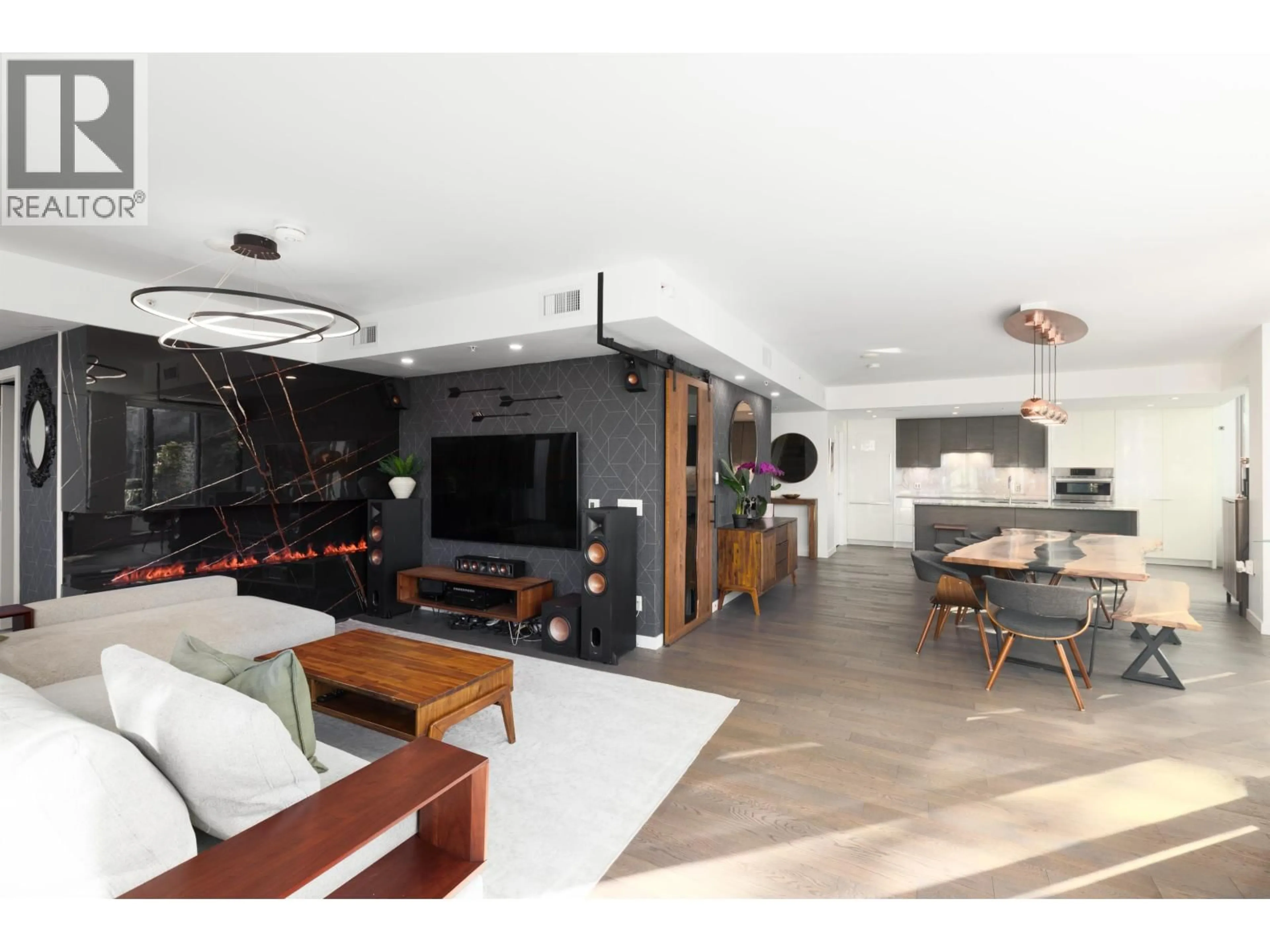 Unknown for 106 - 1678 PULLMAN PORTER STREET, Vancouver British Columbia V6A0H4