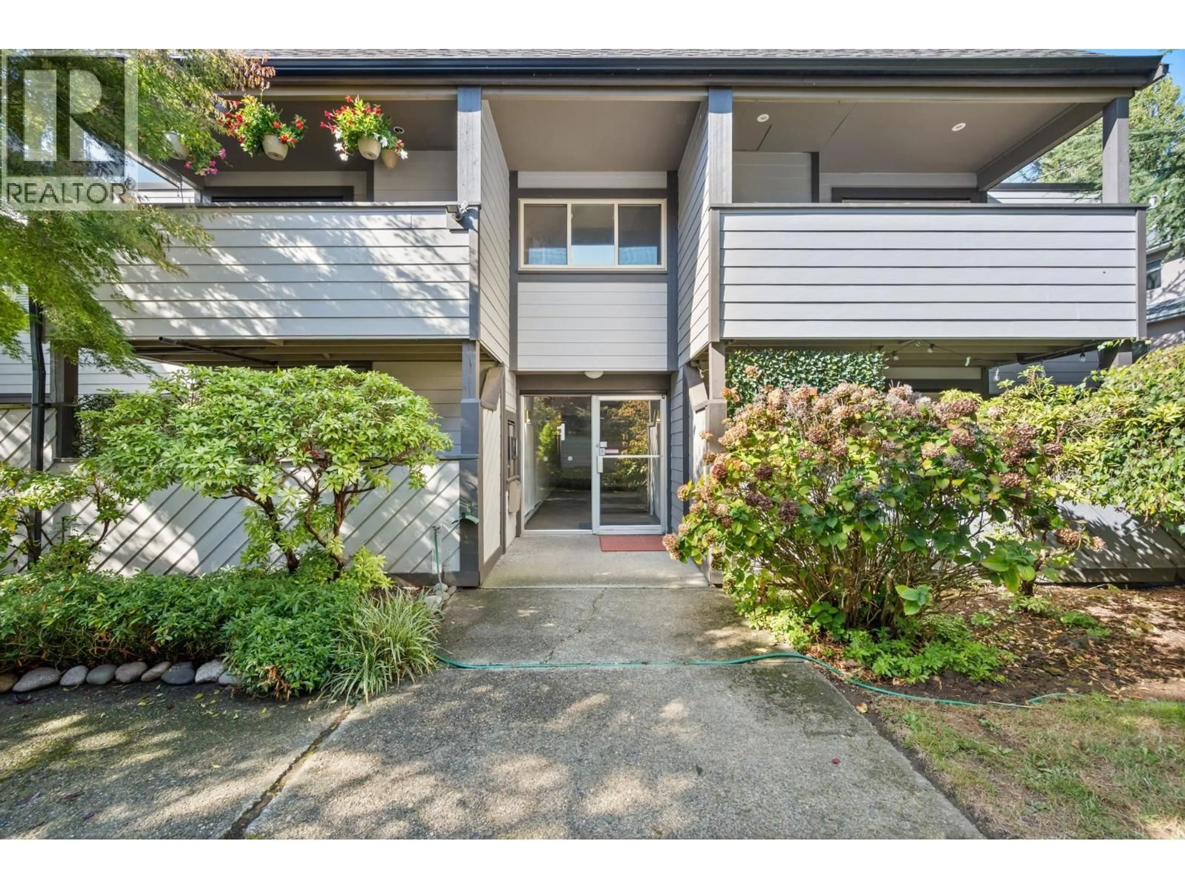 Unknown for 253 - 5421 10TH AVENUE, Delta British Columbia V4M3T9