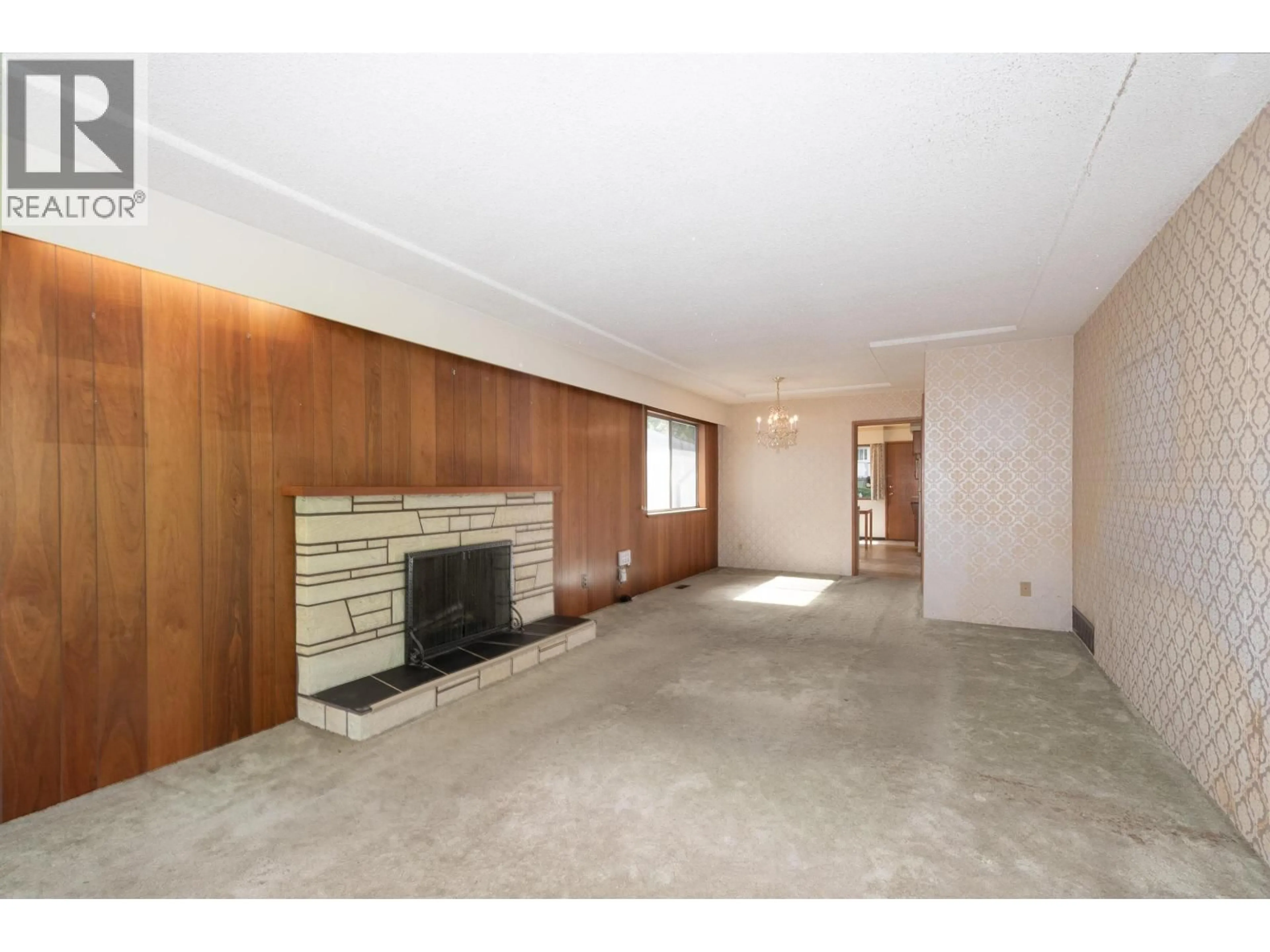 A pic of a room for 5363 DUMFRIES STREET, Vancouver British Columbia V5P3A3