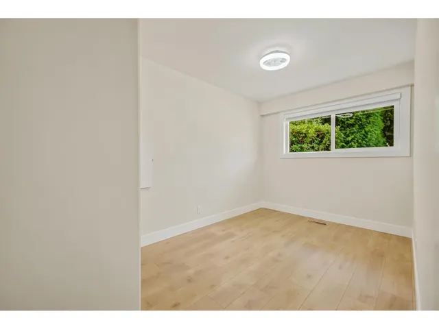 11055 ORIOLE DRIVE, Surrey 2