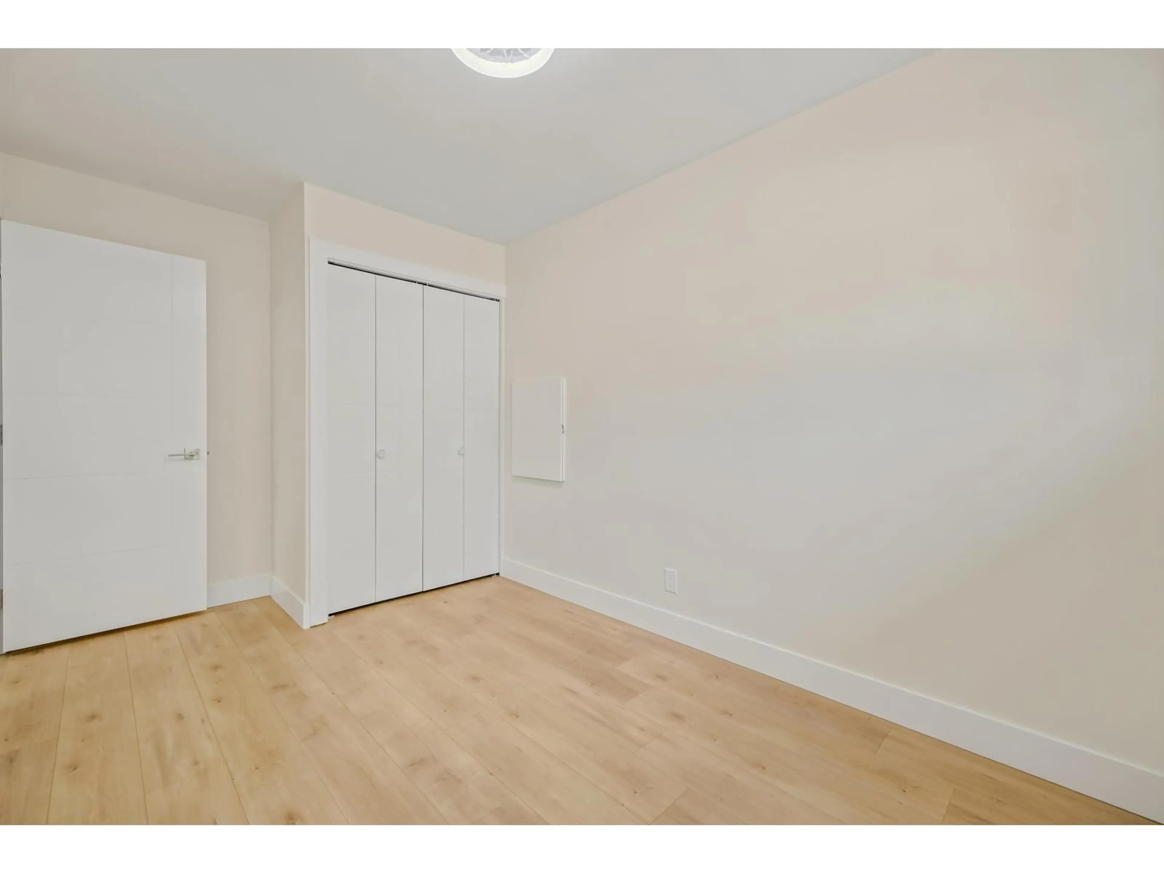 A pic of a room for 11055 ORIOLE DRIVE, Surrey British Columbia V3R5A7