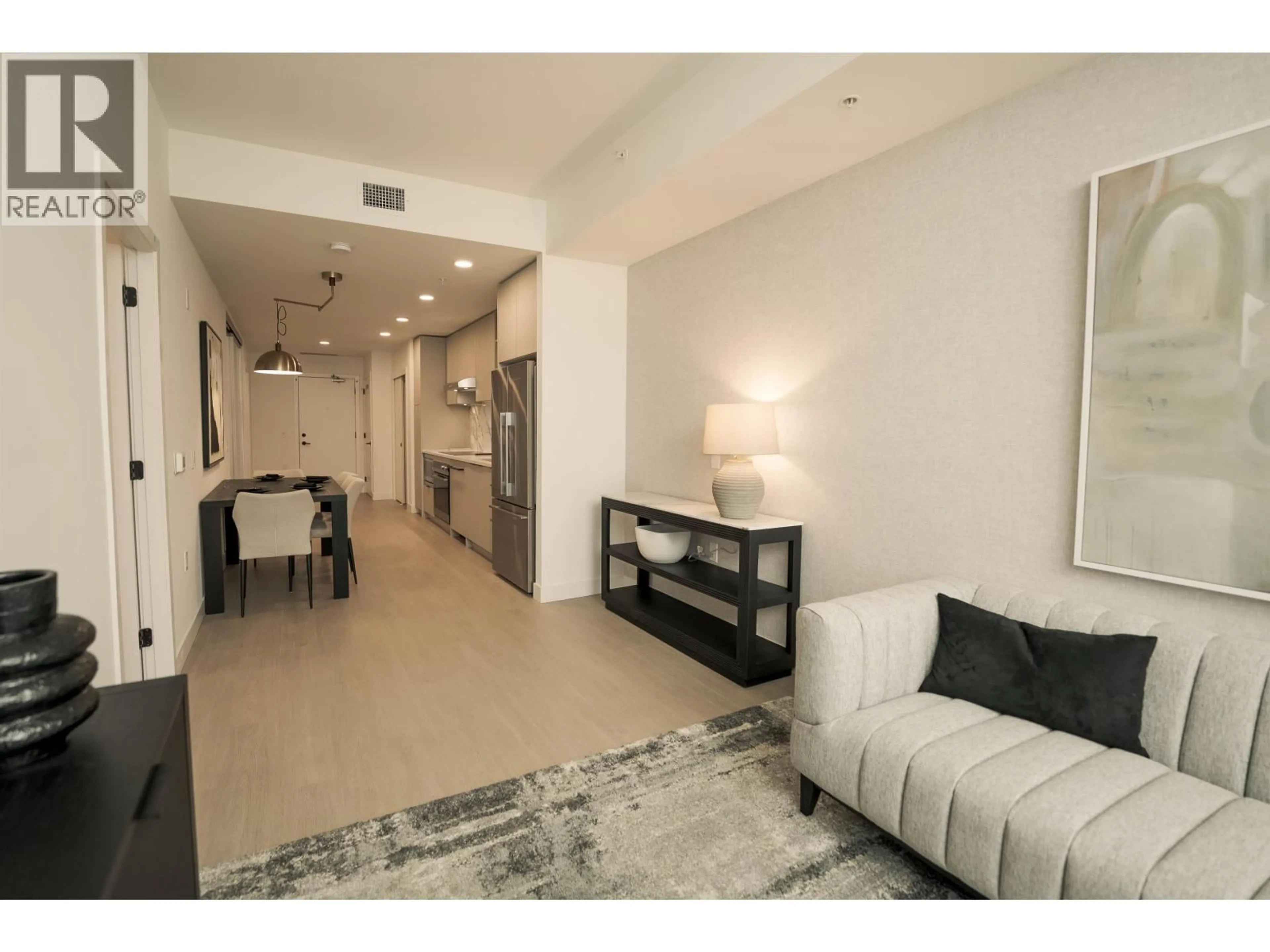 Unknown for 358 - 422 3RD STREET, North Vancouver British Columbia V7L0K1