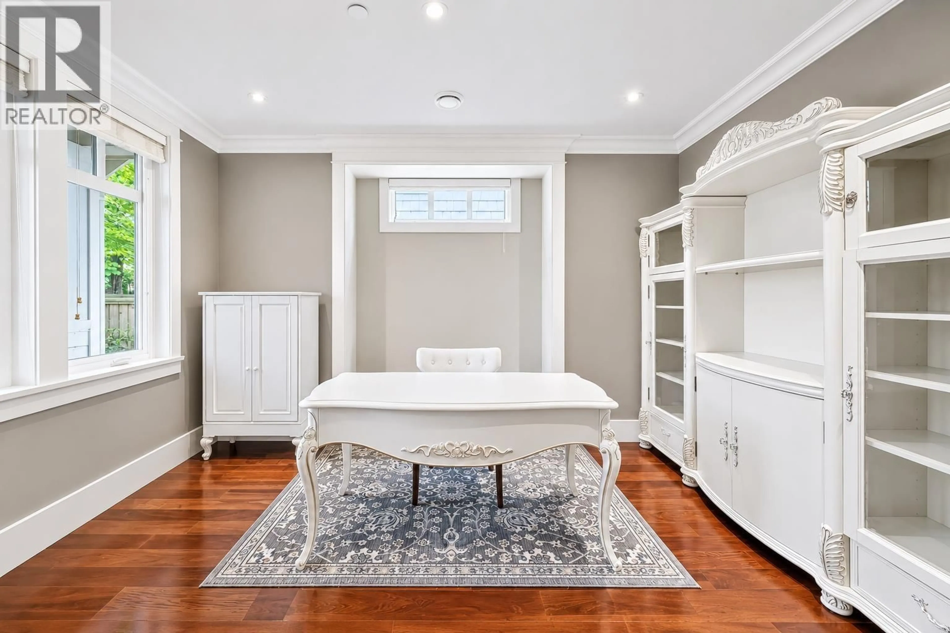 Unknown for 2851 38TH AVENUE, Vancouver British Columbia V6N2W8