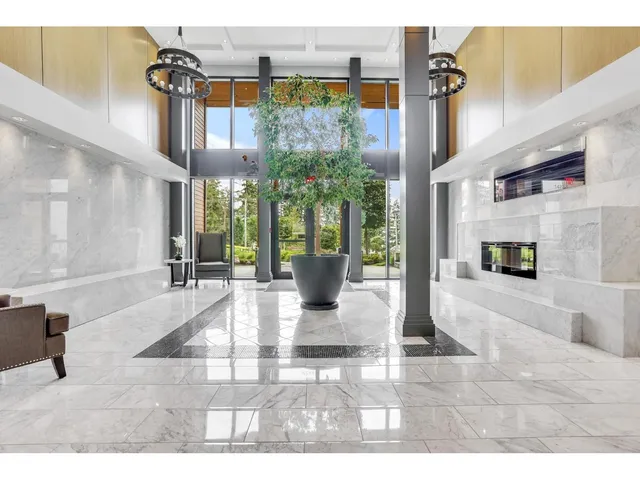 516 - 14855 THRIFT AVENUE, White Rock 2