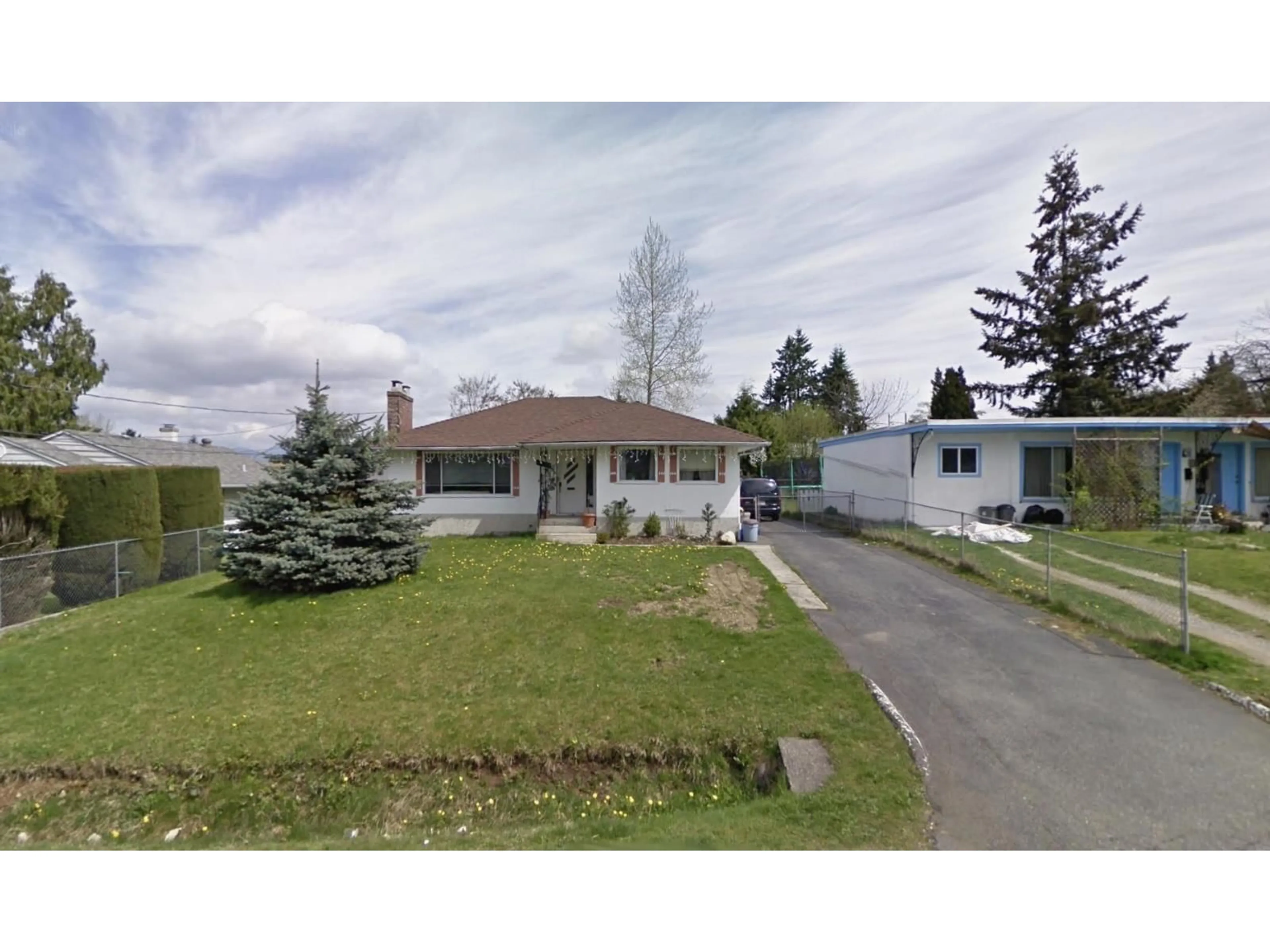 Unknown for 13735 LARNER ROAD, Surrey British Columbia V3R5K4