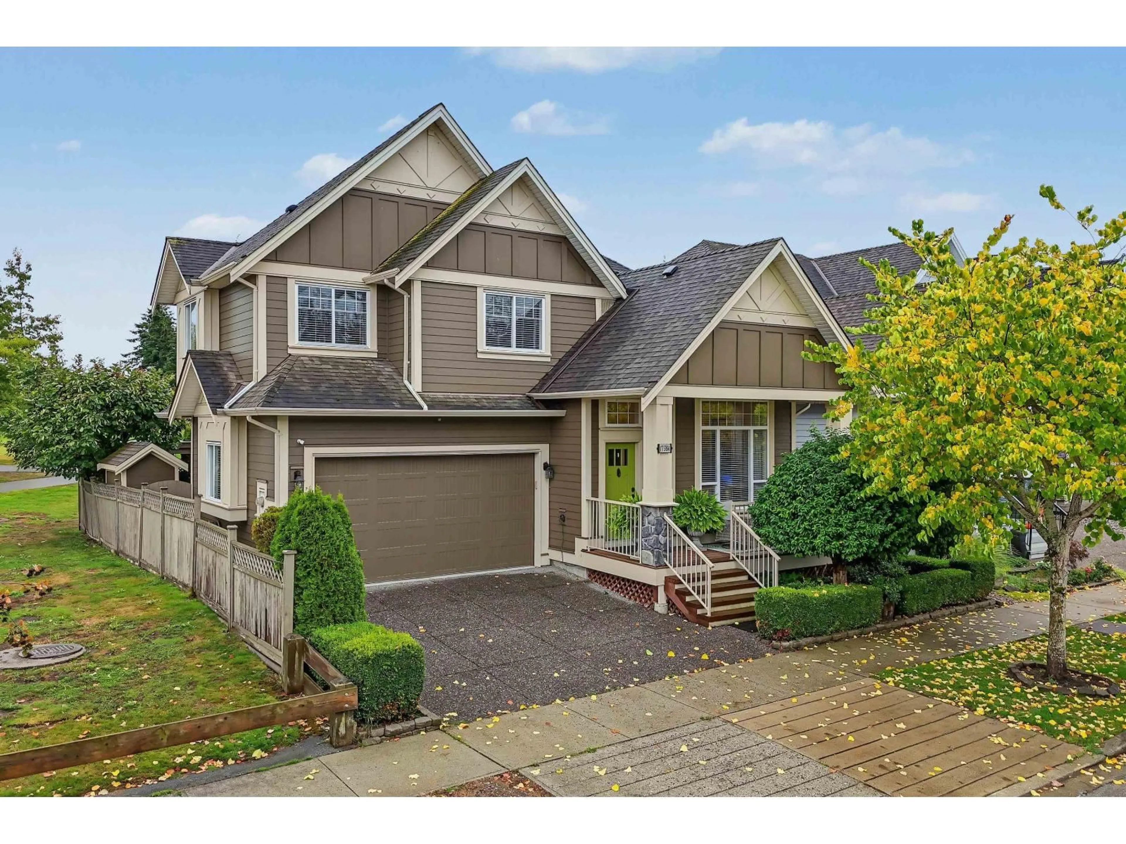 Home with vinyl exterior material, street for 17384 3 AVENUE, Surrey British Columbia V3Z2N7