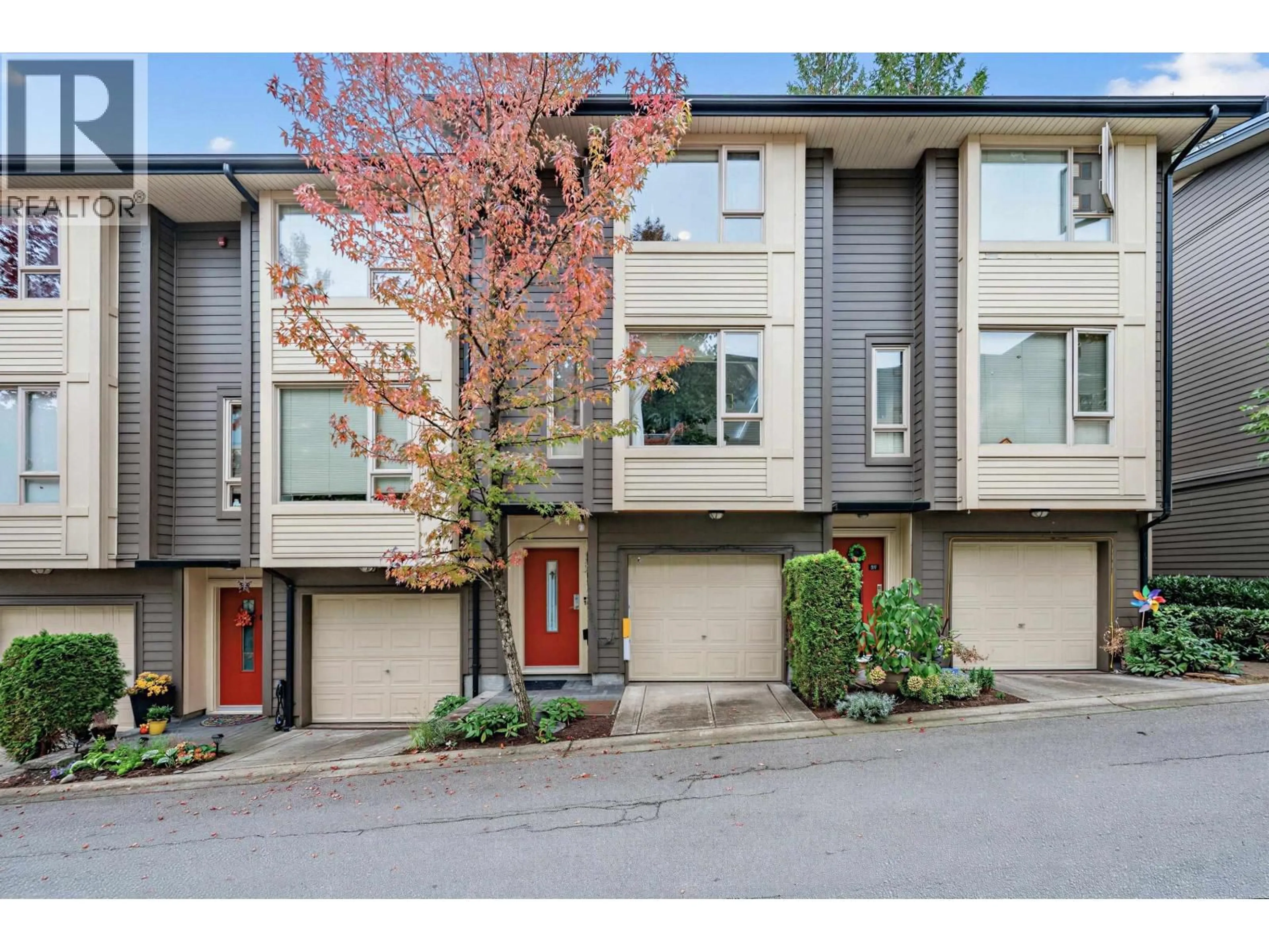 Unknown for 26 - 9229 UNIVERSITY CRESCENT, Burnaby British Columbia V5A4Z2