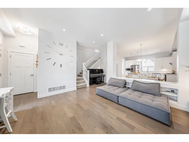 2136 165B STREET, Surrey 5