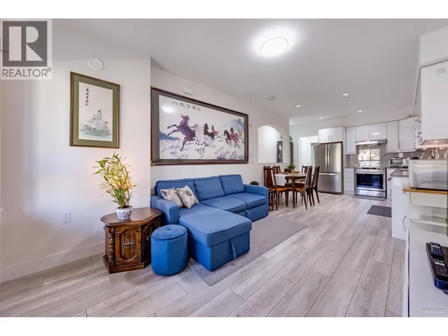 5003 CHAMBERS STREET, Vancouver 5