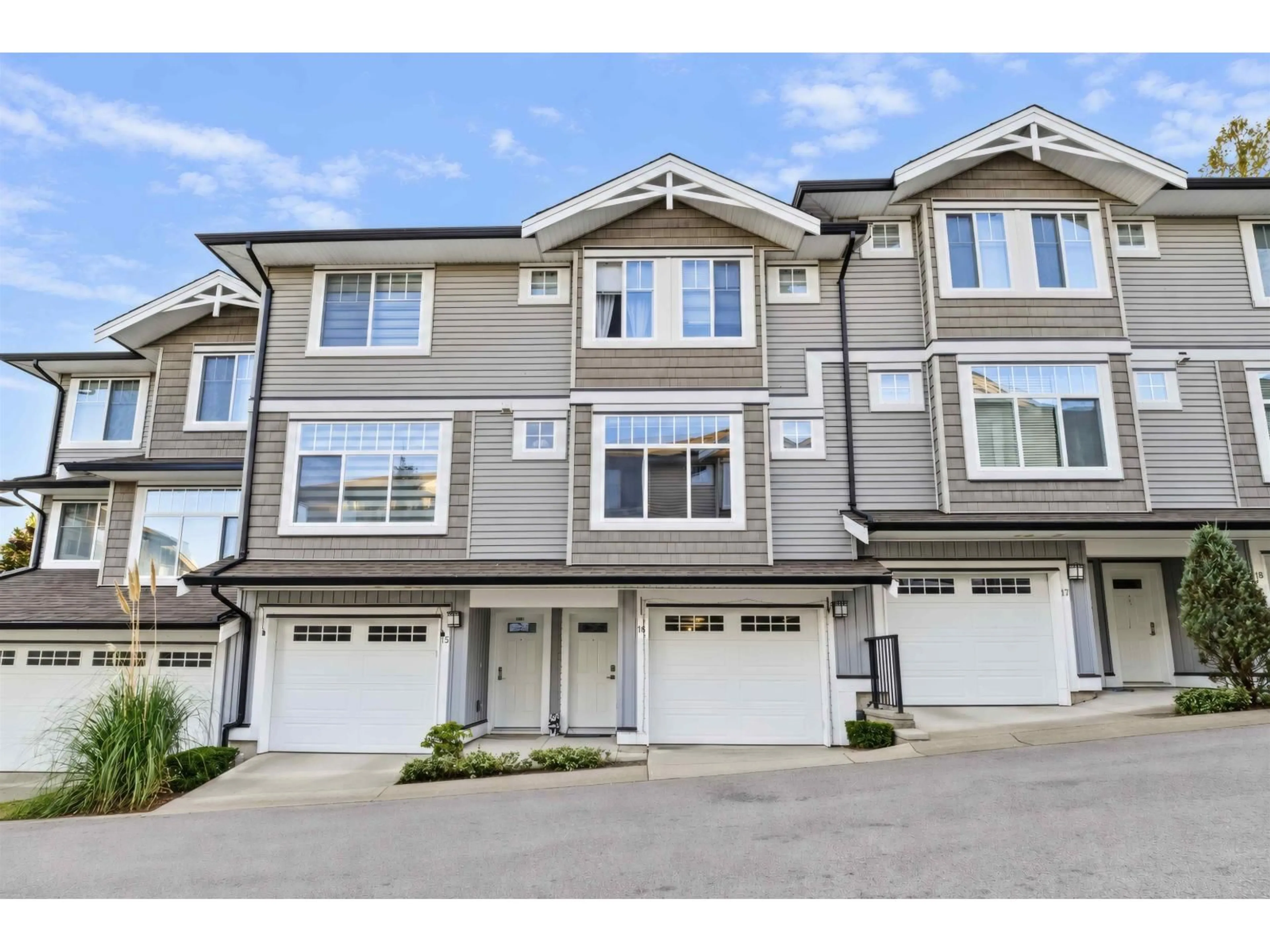 Unknown for 16 - 14356 63A AVENUE, Surrey British Columbia V3X0E3