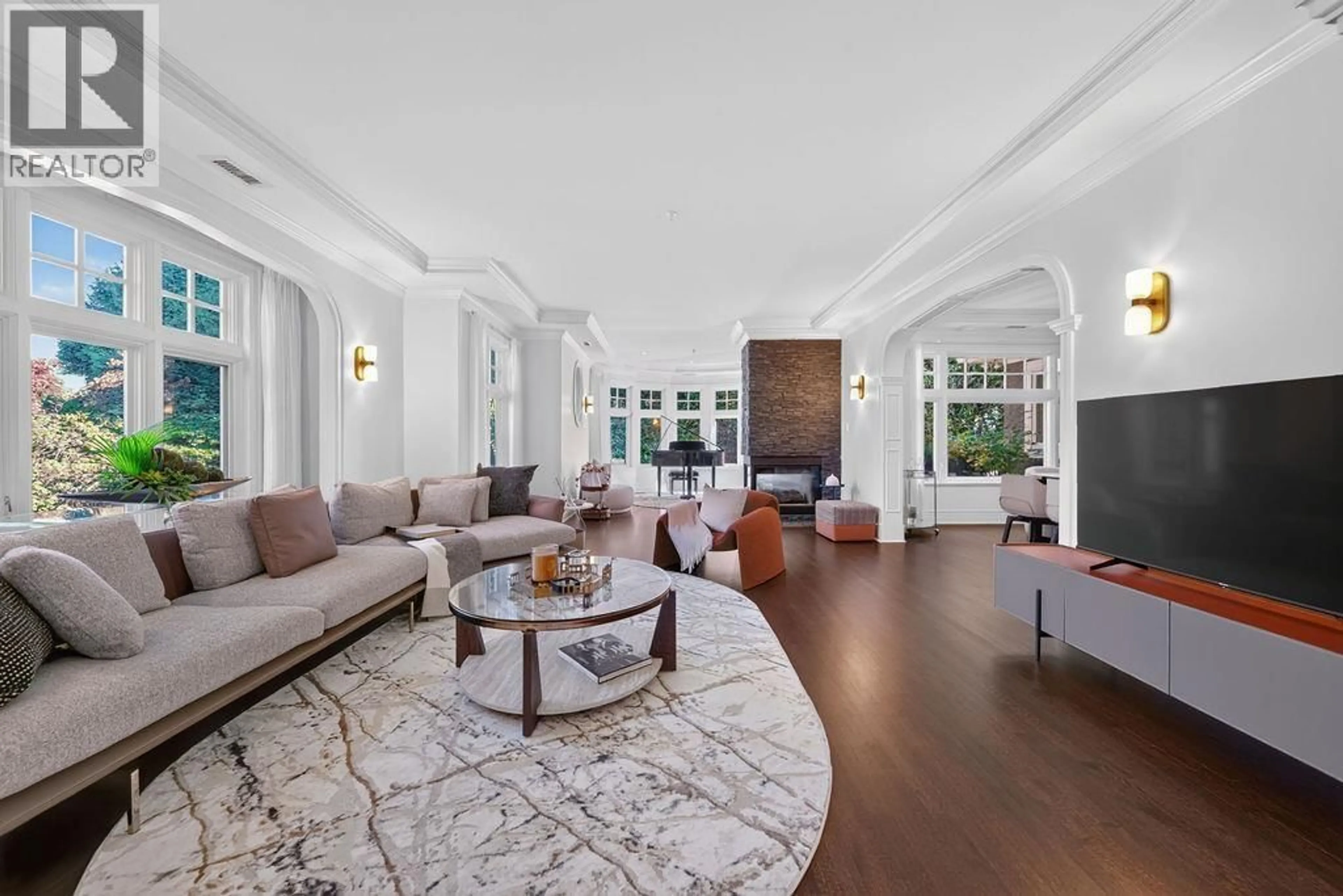 Living room with furniture, unknown for 1568 32ND AVENUE, Vancouver British Columbia V6J3A6