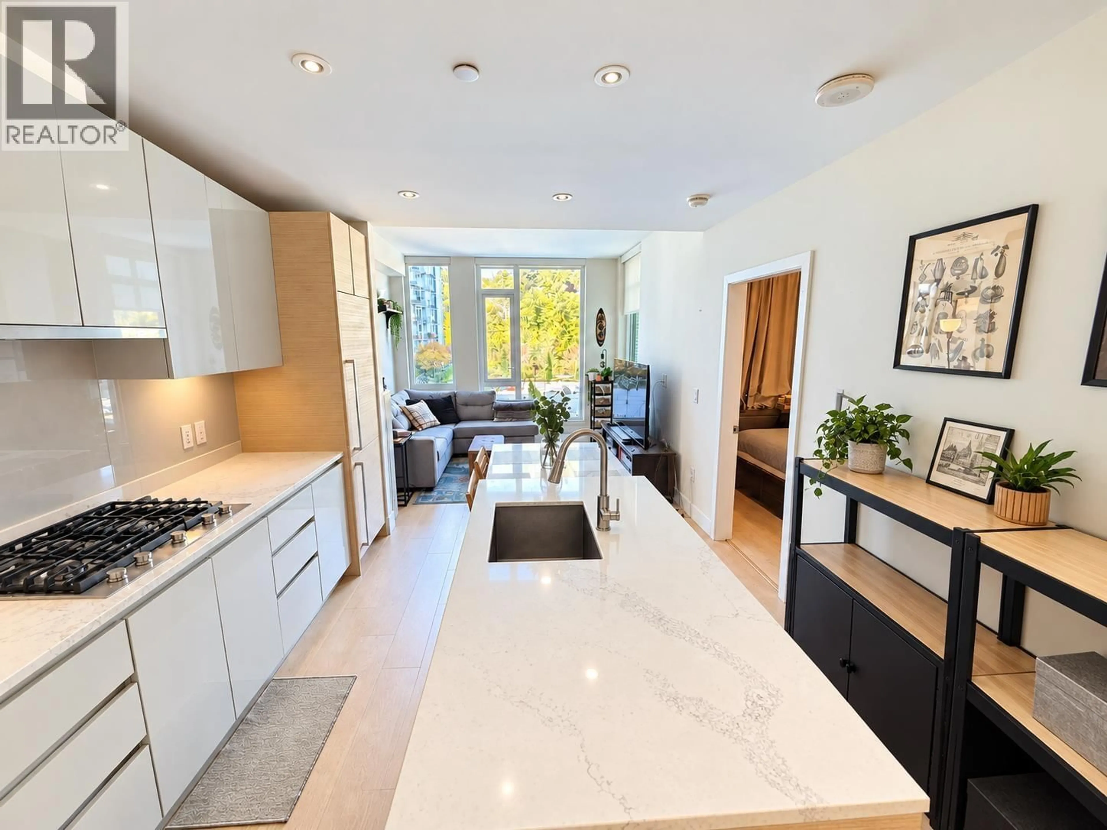 Contemporary kitchen, unknown for 509 - 3538 SAWMILL CRESCENT, Vancouver British Columbia V5S0J8