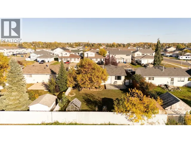 8912 81A STREET, Fort St. John 2