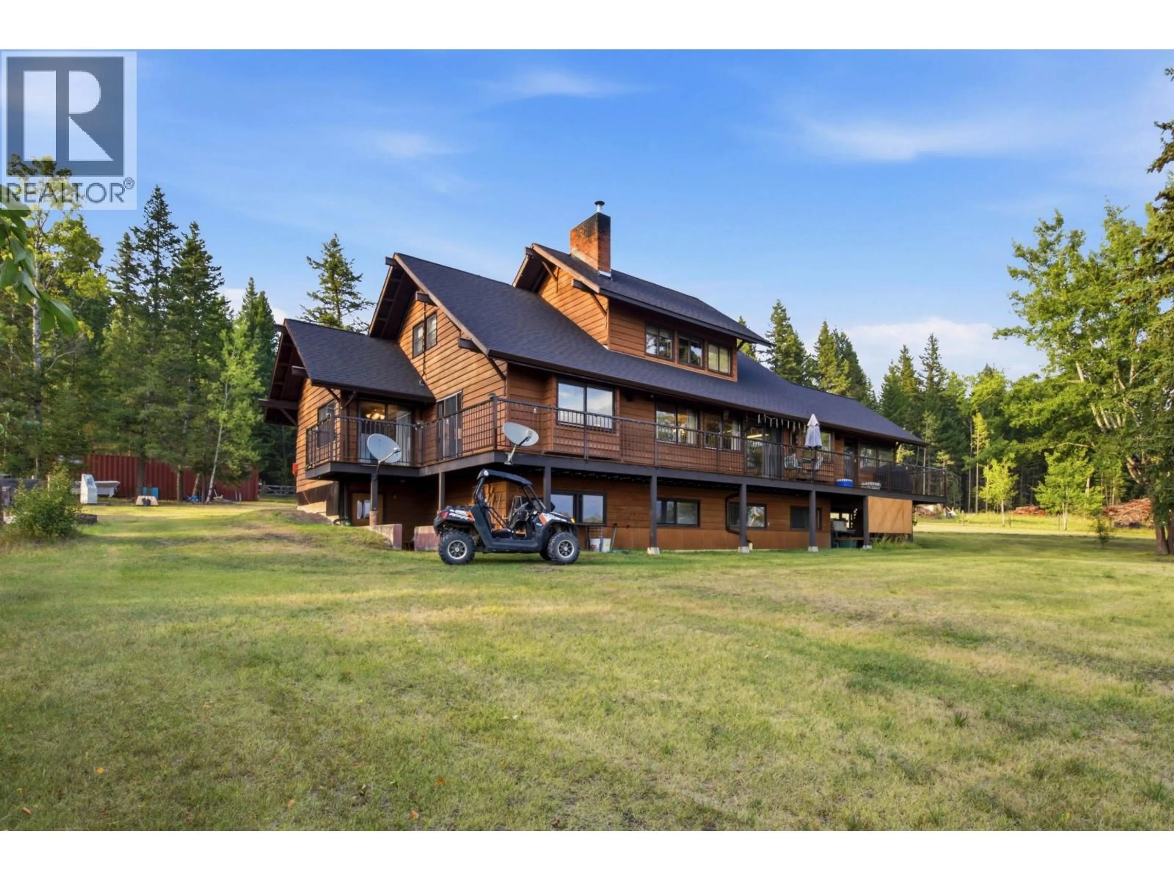 A pic from outside/outdoor area/front of a property/back of a property/a pic from drone, unknown for 2007 LIKELY ROAD, Williams Lake British Columbia V0K2G0