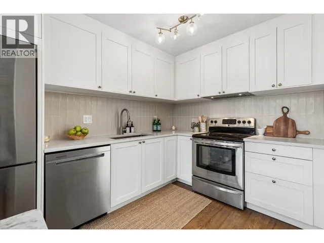2509 BURIAN DRIVE, Coquitlam 4