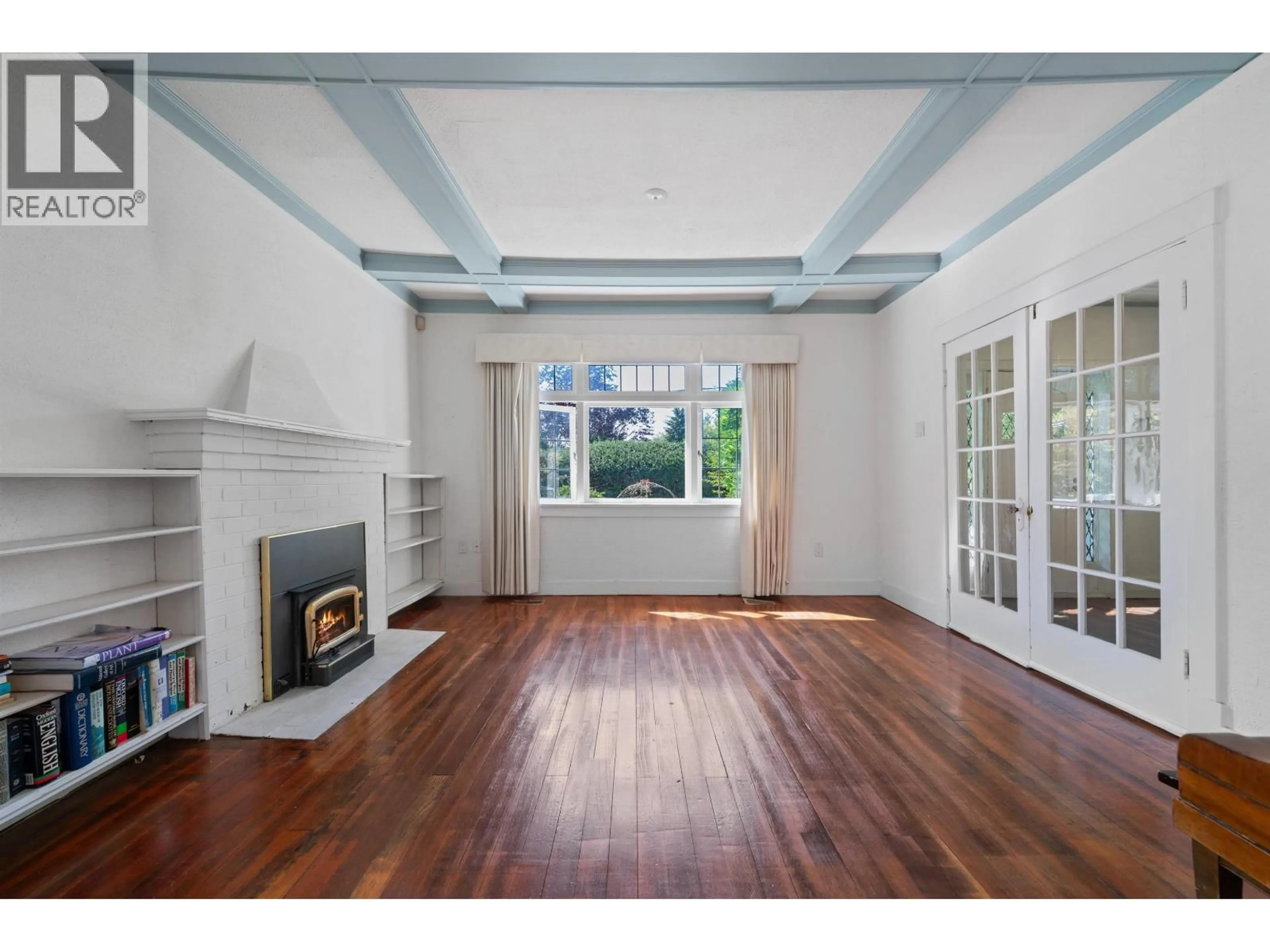 A pic of a room for 1376 11TH STREET, West Vancouver British Columbia V7T2M9