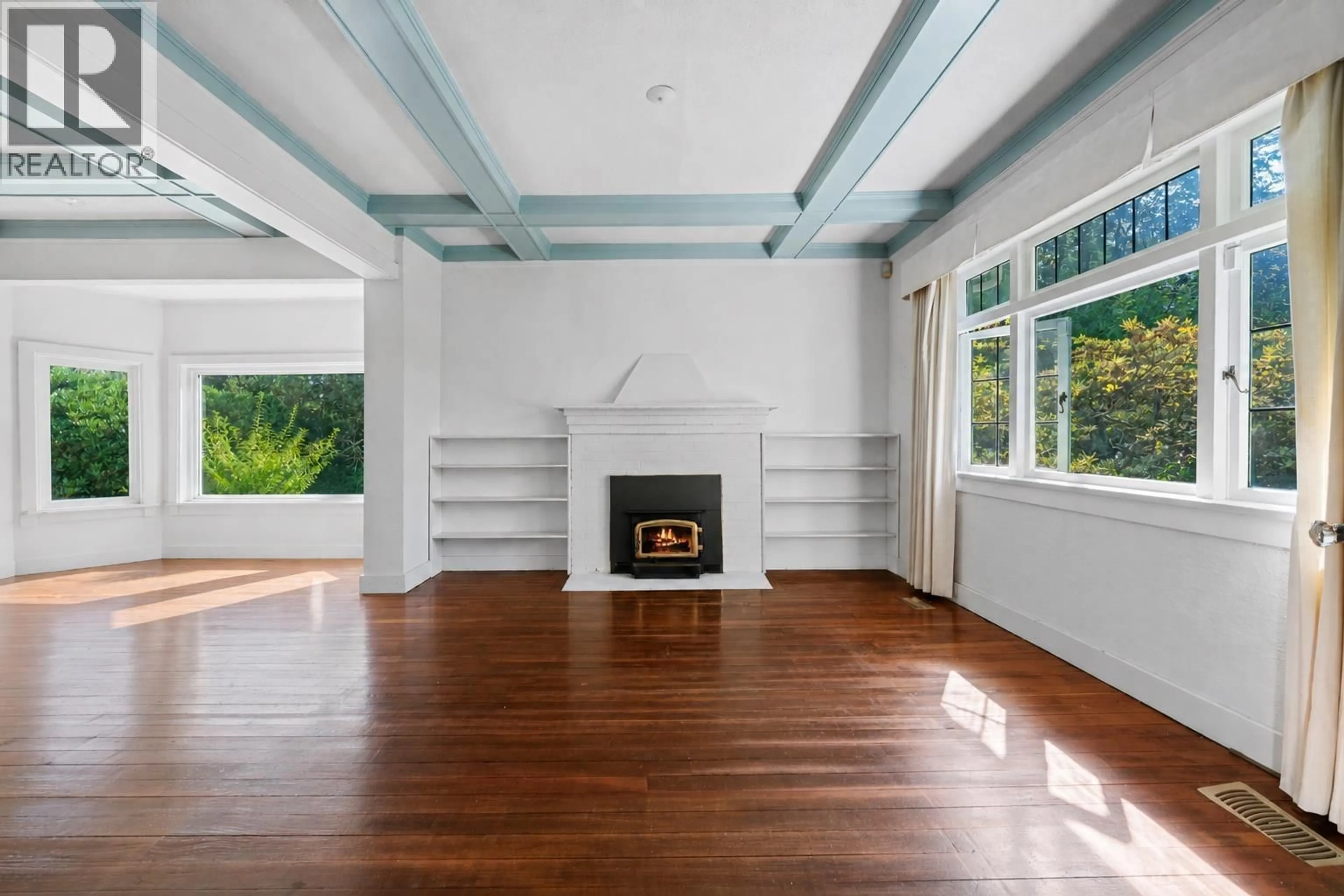 Unknown for 1376 11TH STREET, West Vancouver British Columbia V7T2M9