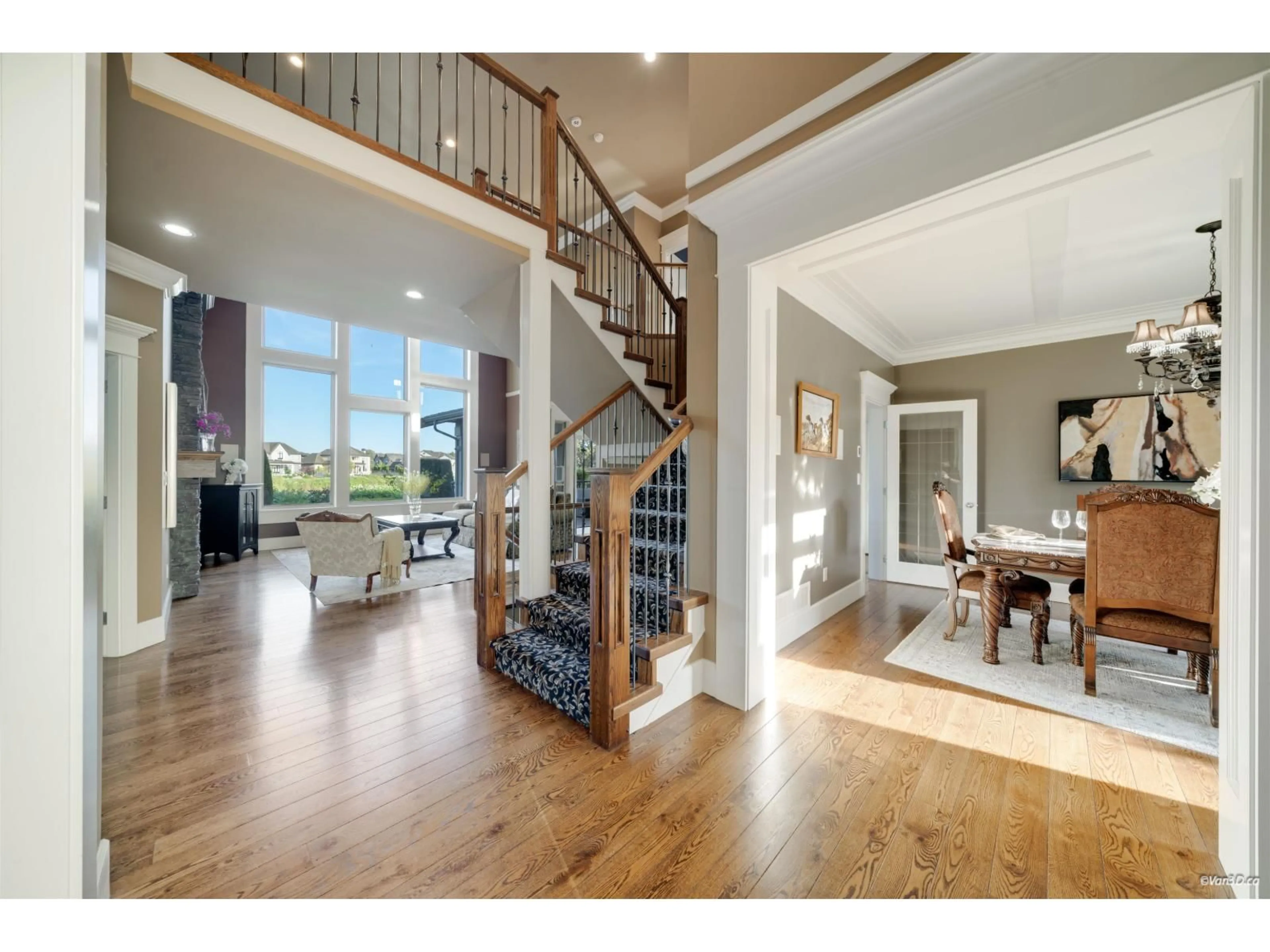 Indoor entryway for 3928 159 STREET, Surrey British Columbia V3Z0Y3
