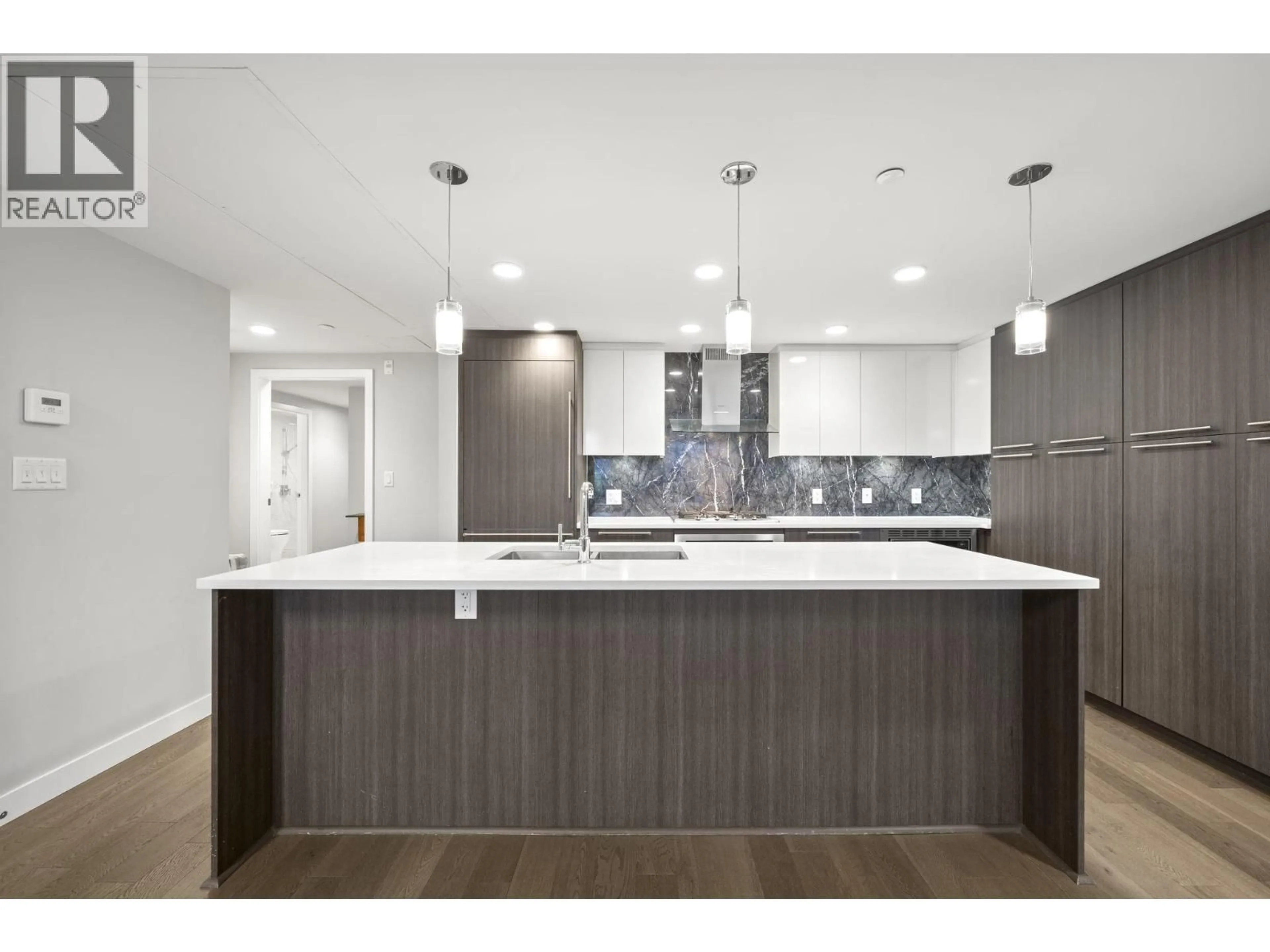 Contemporary kitchen, unknown for 401 - 5033 CAMBIE STREET, Vancouver British Columbia V5Z0H6