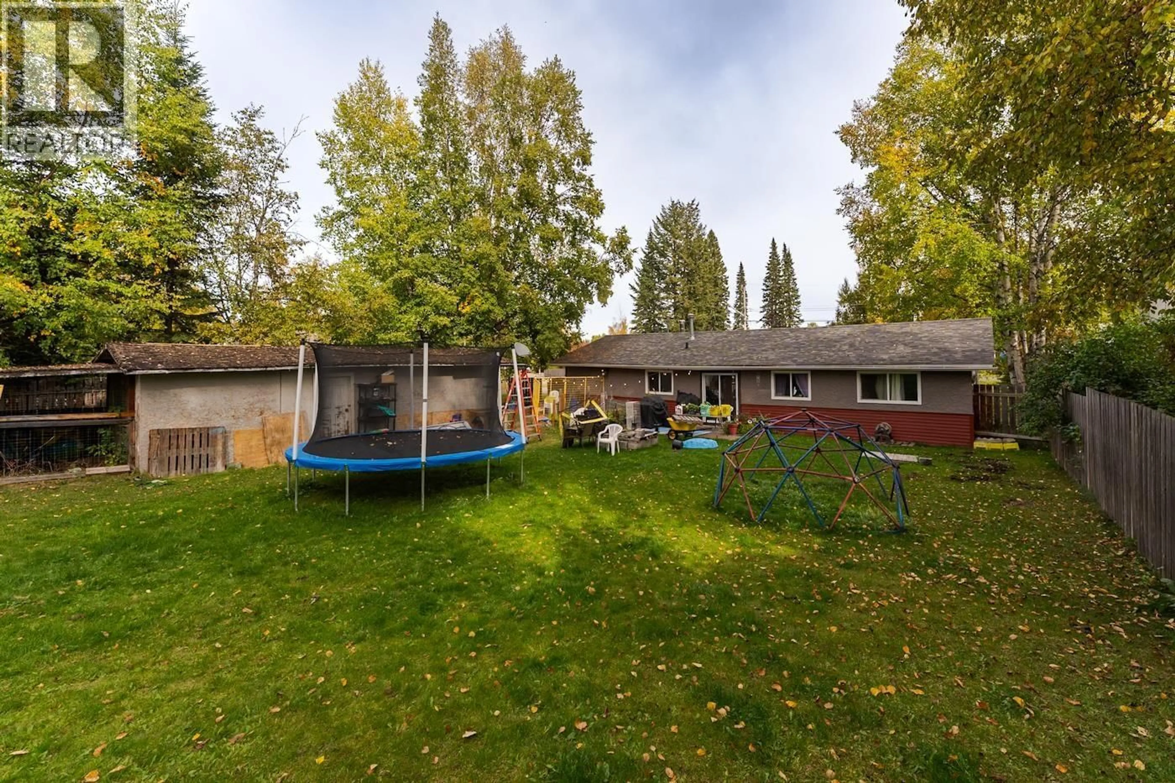 A pic from outside/outdoor area/front of a property/back of a property/a pic from drone, unknown for 6665 EDELWEISS ROAD, Prince George British Columbia V2K3G1