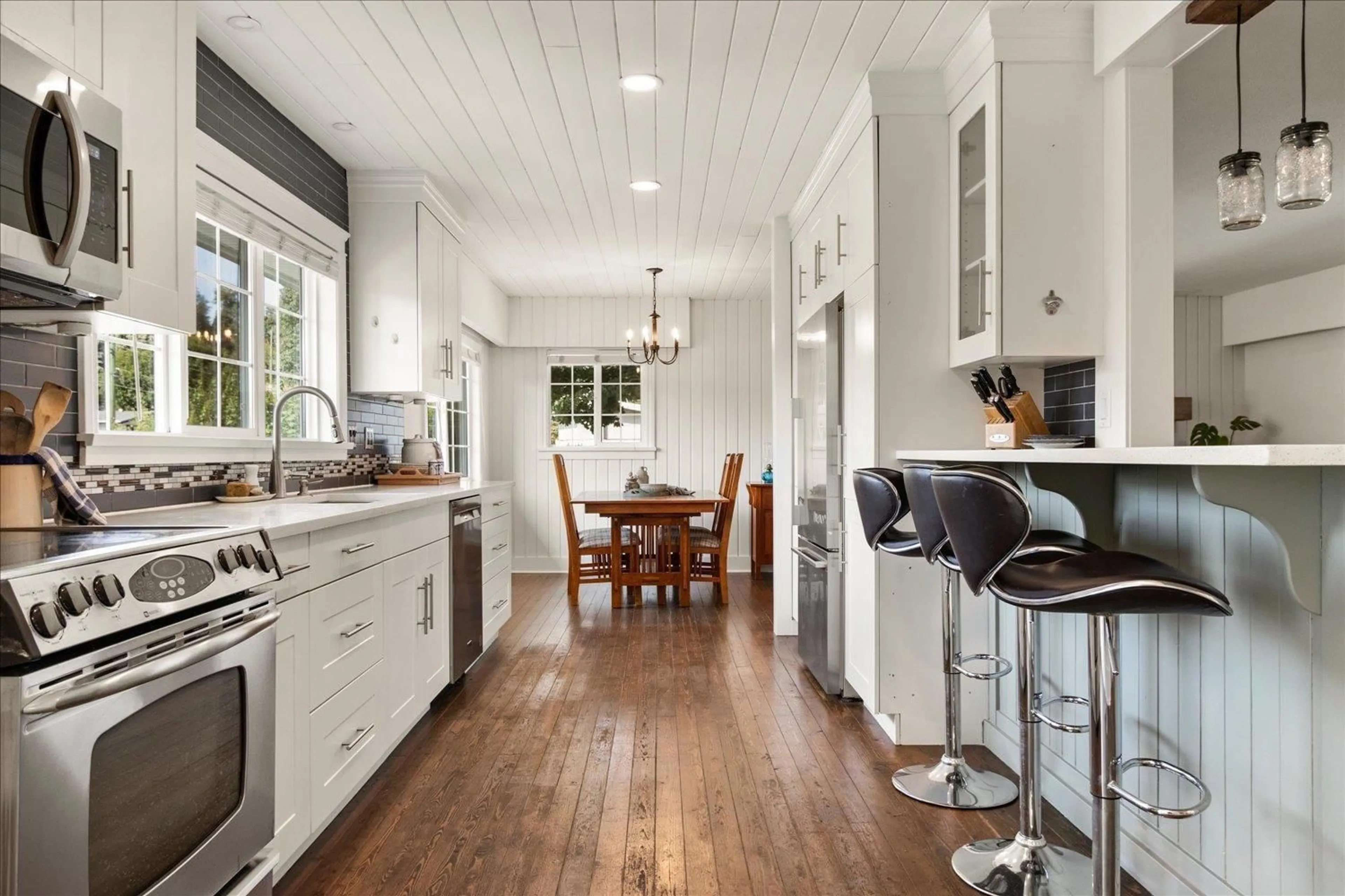 Open concept kitchen, unknown for 9862 GRACEMAR DRIVE, Chilliwack British Columbia V2P7P2