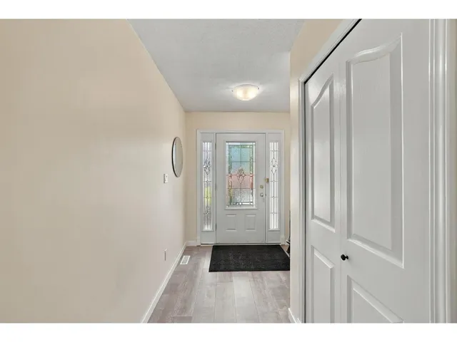 6333 180A STREET, Surrey 5