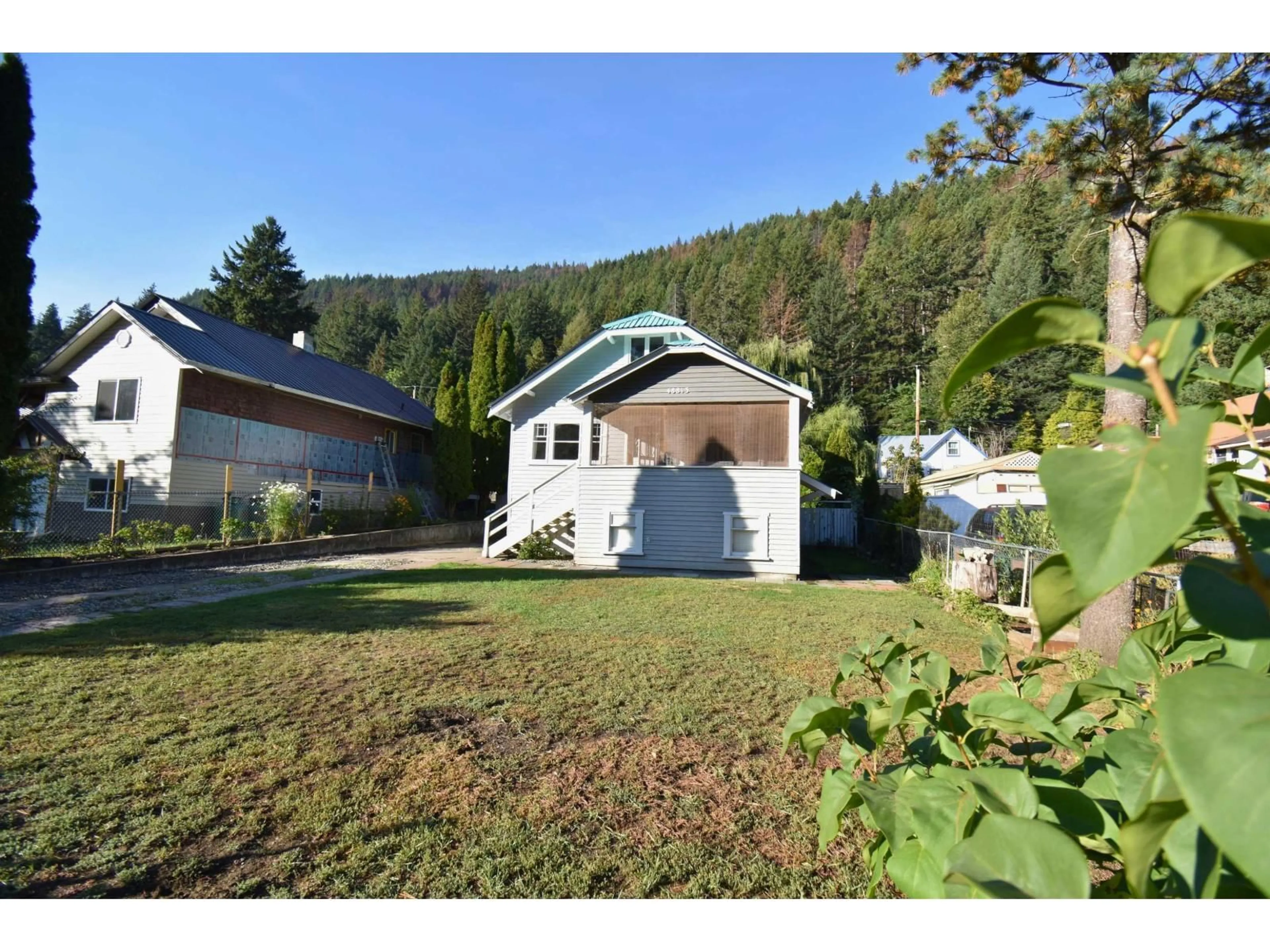A pic from outside/outdoor area/front of a property/back of a property/a pic from drone, mountain view for 48813 CHAUMOX ROAD, Boston Bar / Lytton British Columbia V0K1C1