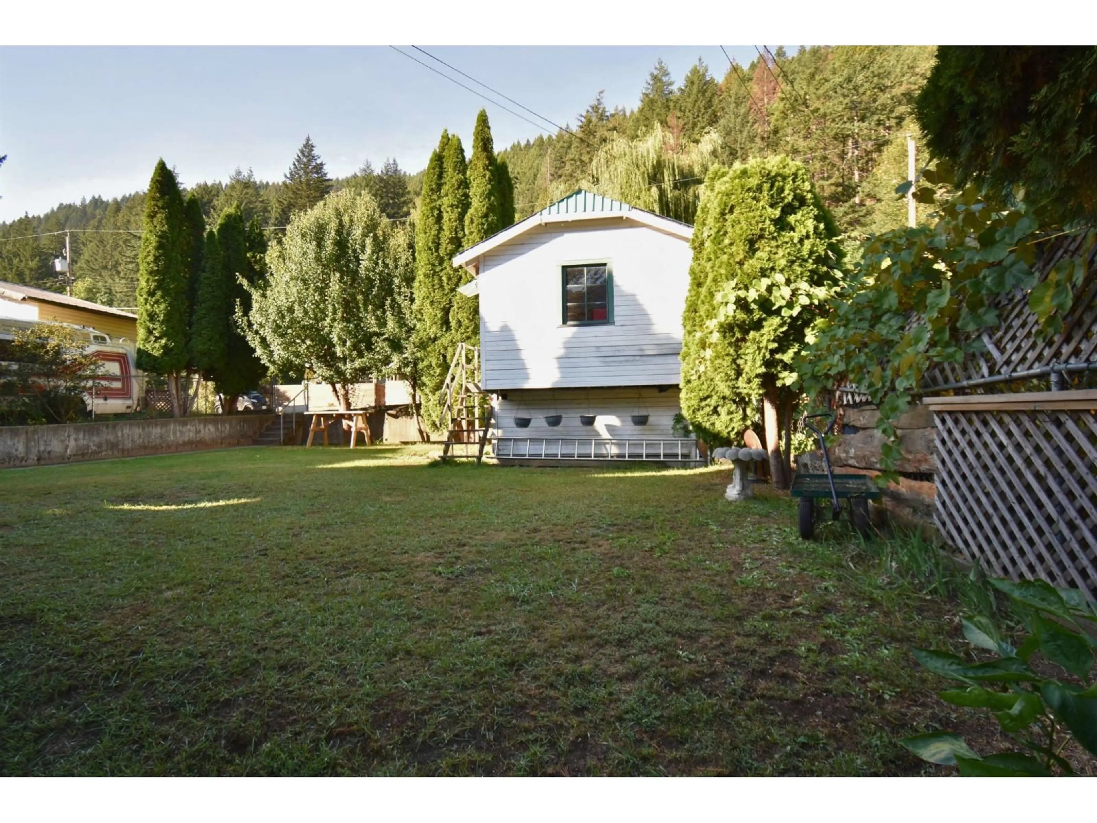 Unknown for 48813 CHAUMOX ROAD, Boston Bar / Lytton British Columbia V0K1C1