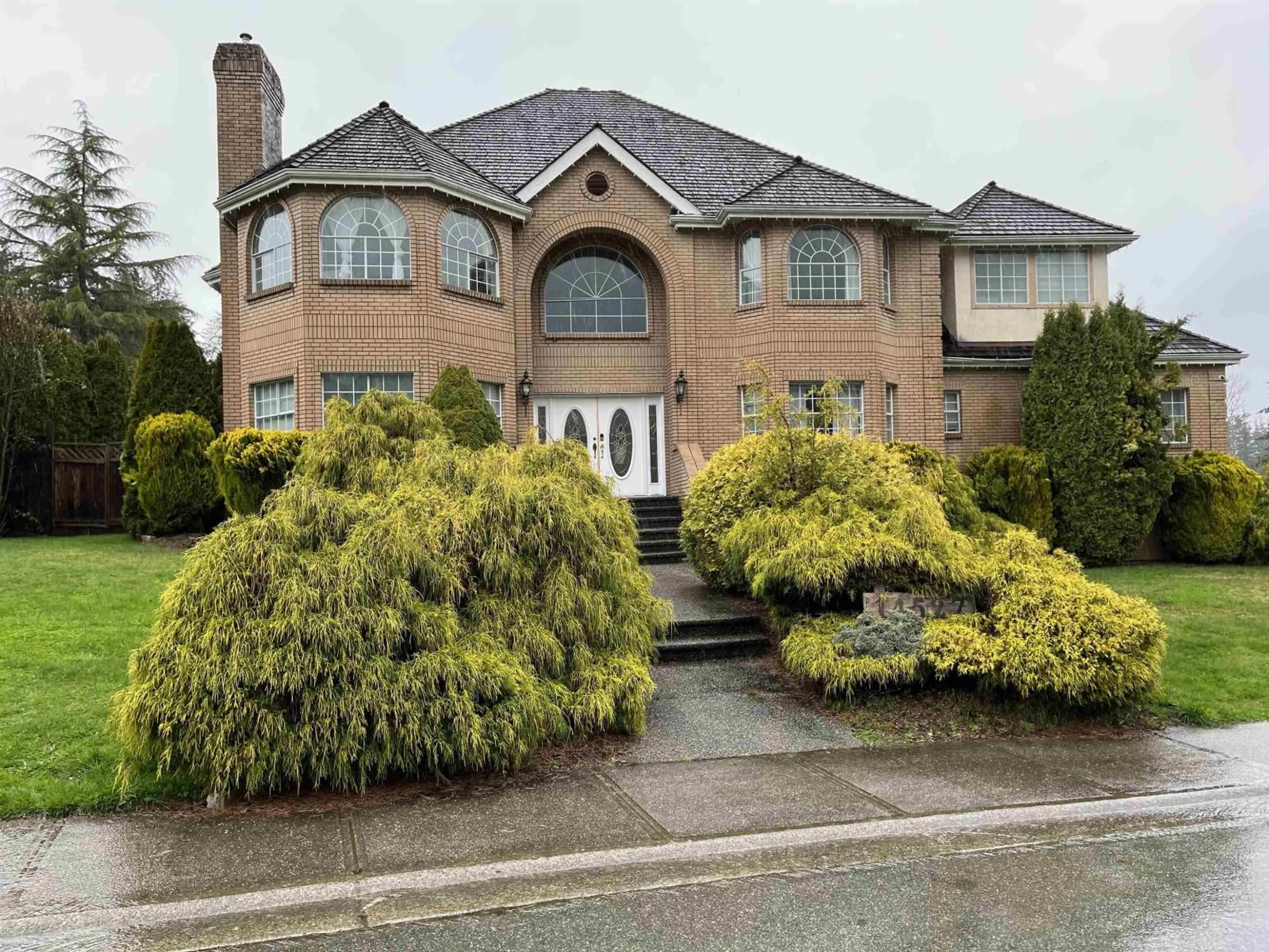 Home with brick exterior material, street for 14527 30 AVENUE, Surrey British Columbia V4P1P9