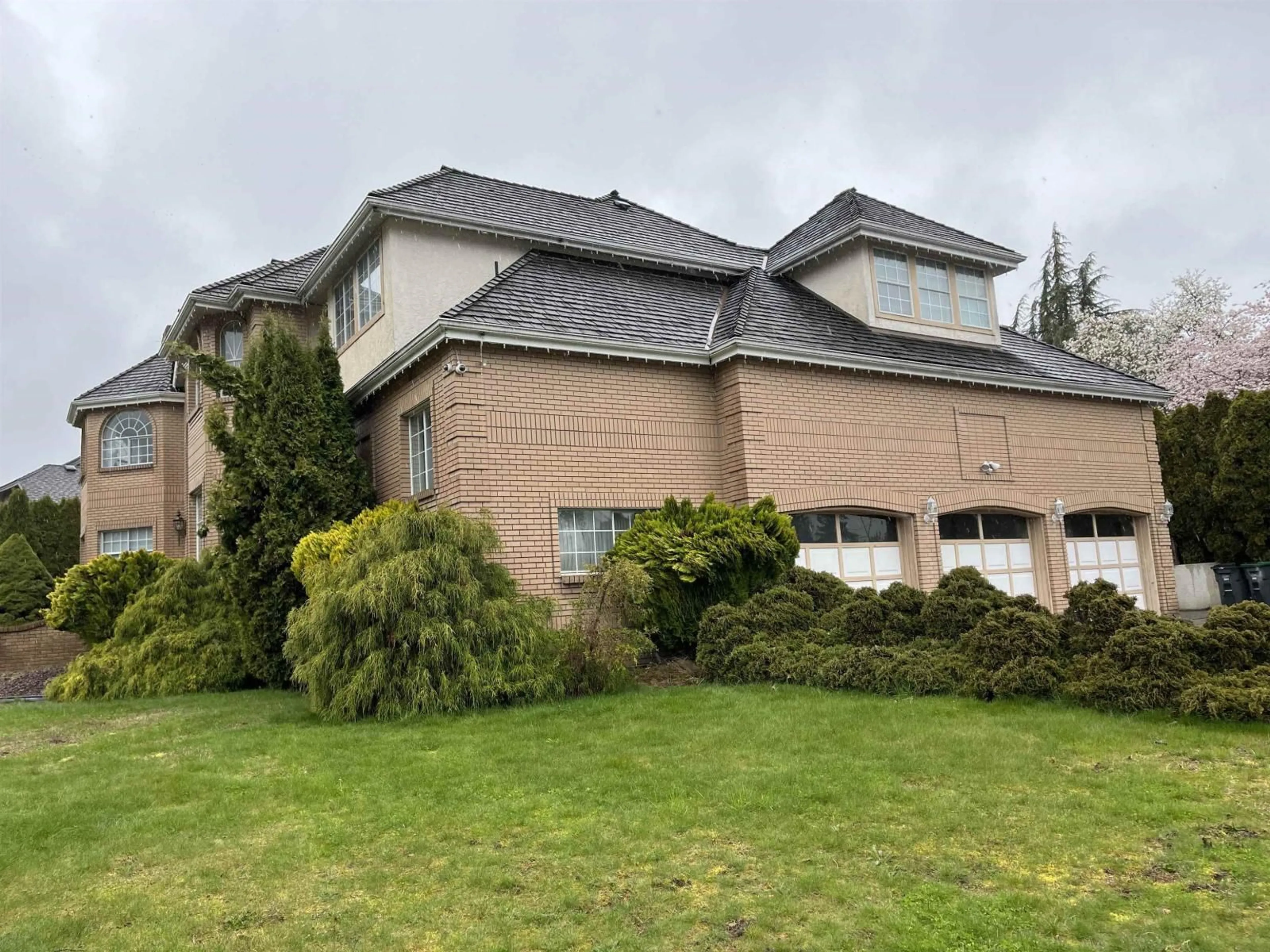 Unknown for 14527 30 AVENUE, Surrey British Columbia V4P1P9
