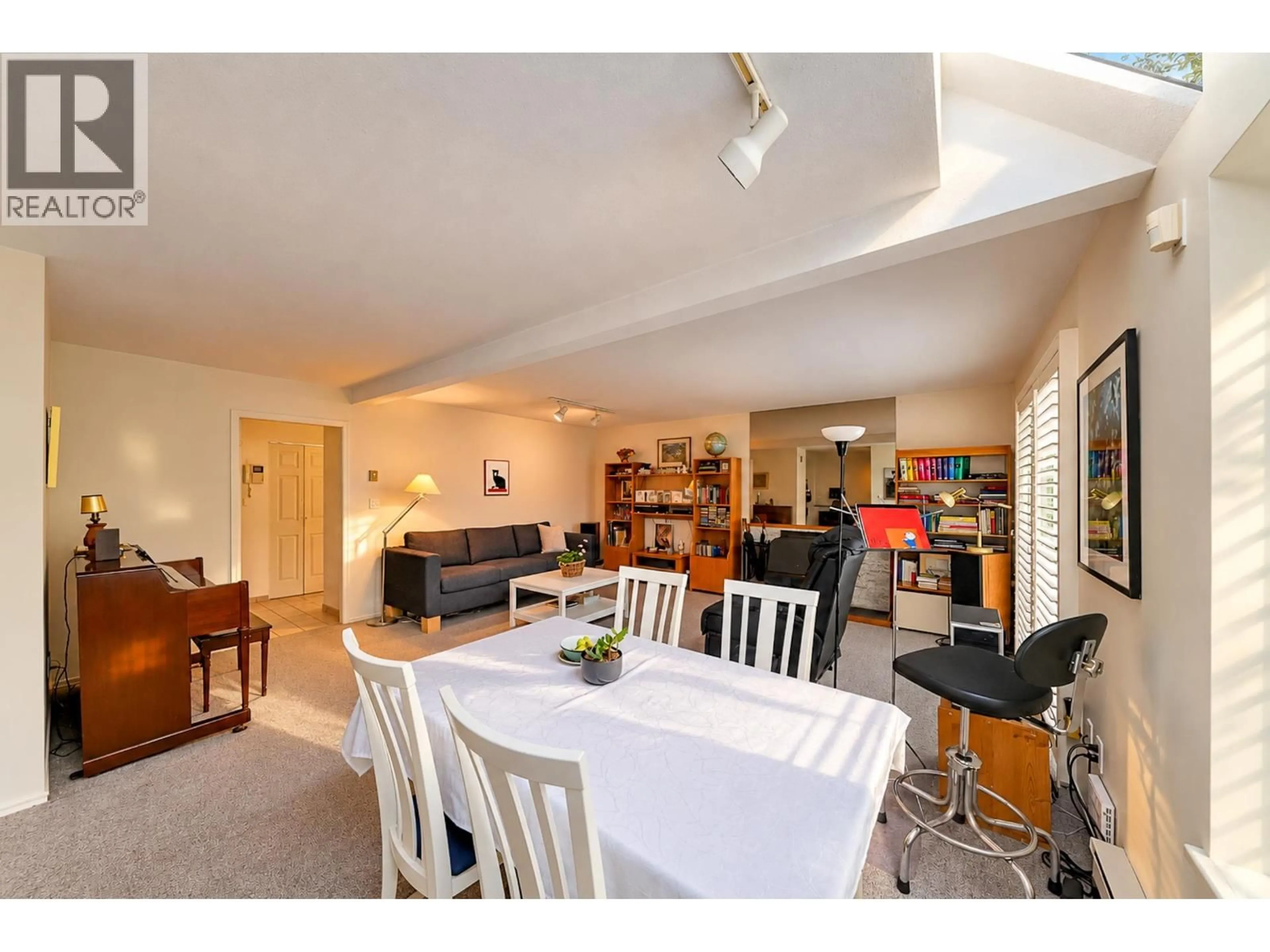 Unknown for 1919 CREELMAN AVENUE, Vancouver British Columbia V6J1B8