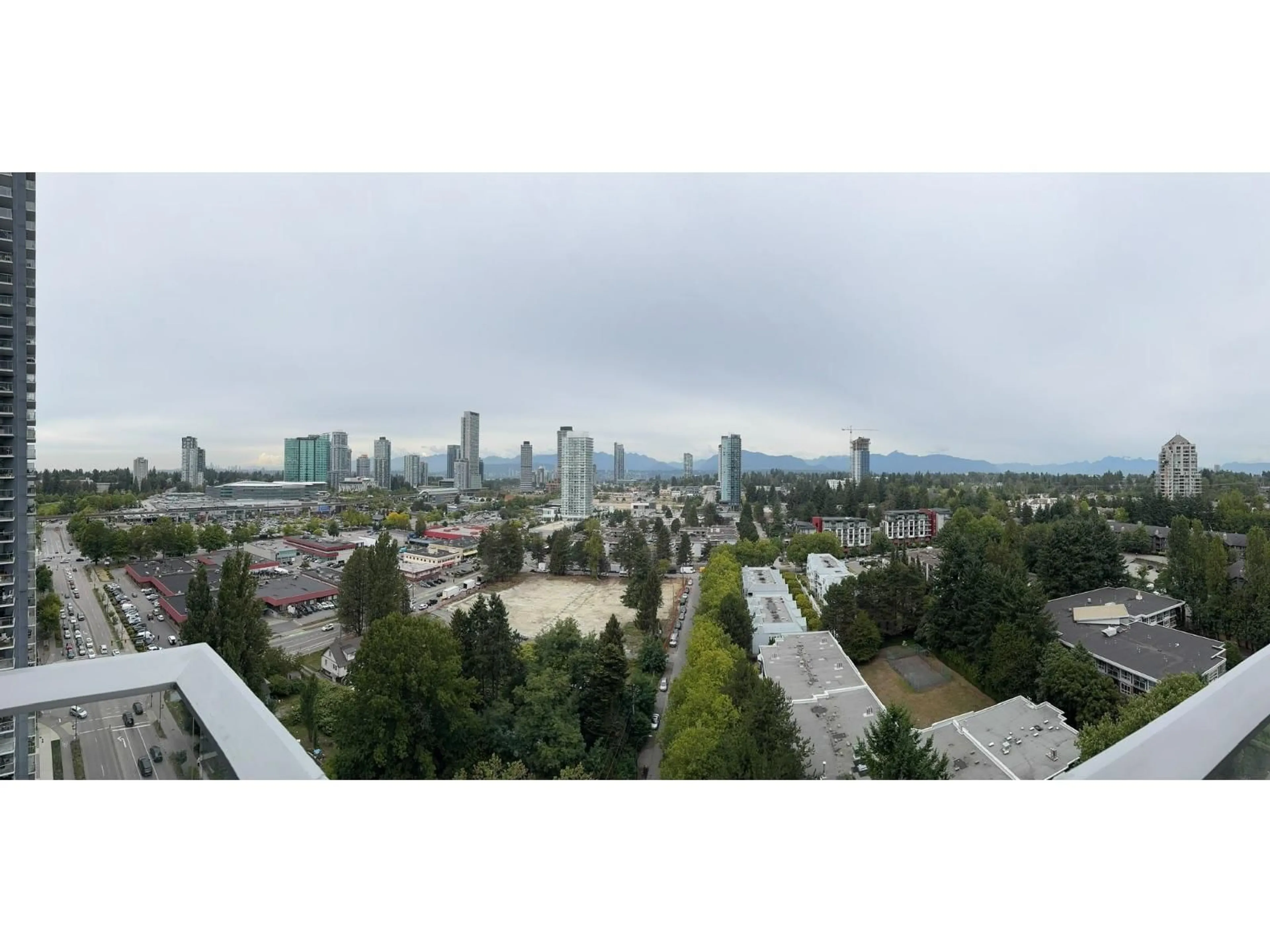 Blurry image for 2510 - 13750 100 AVENUE, Surrey British Columbia V3T0L3
