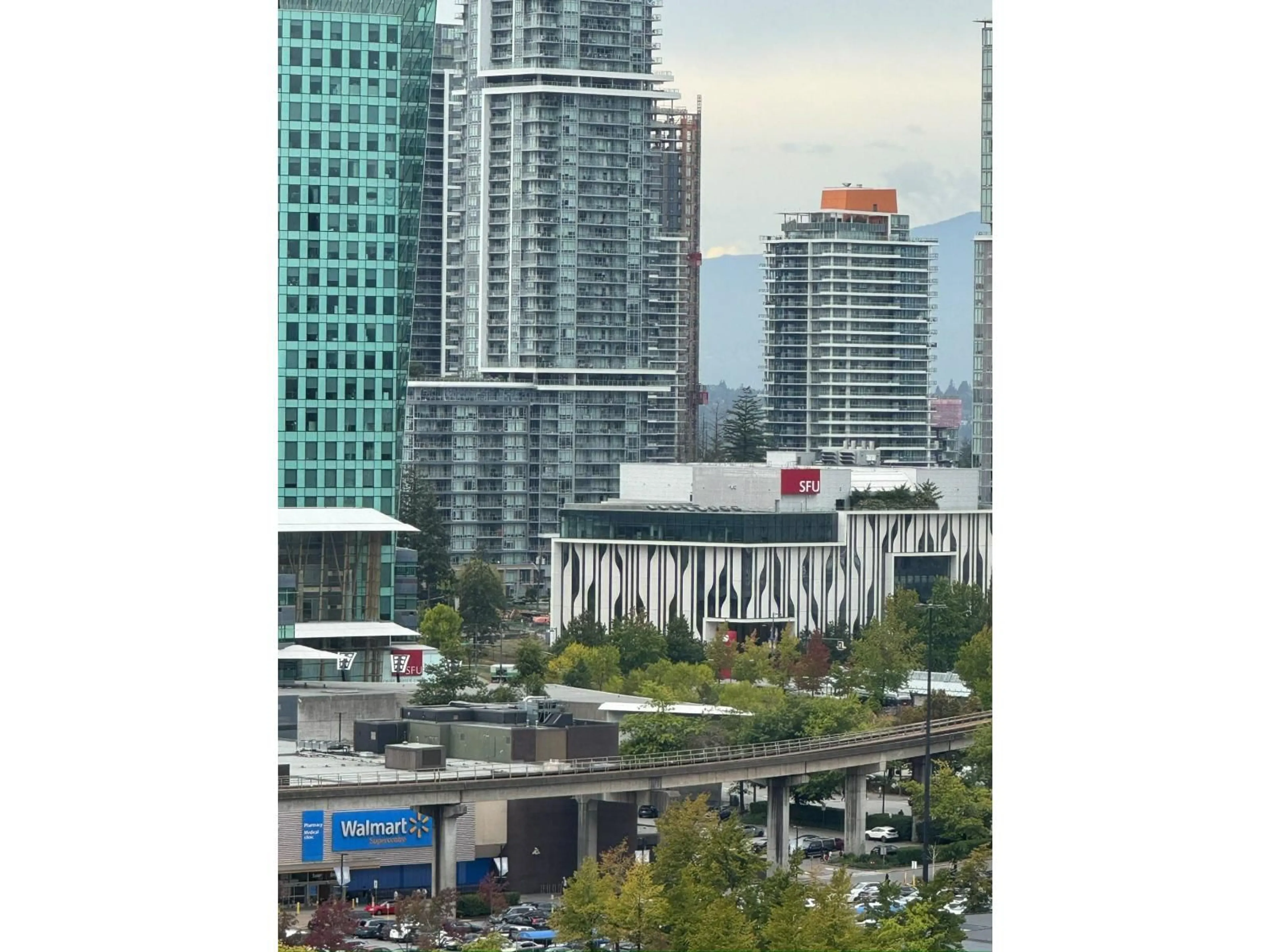 Blurry image for 2510 - 13750 100 AVENUE, Surrey British Columbia V3T0L3