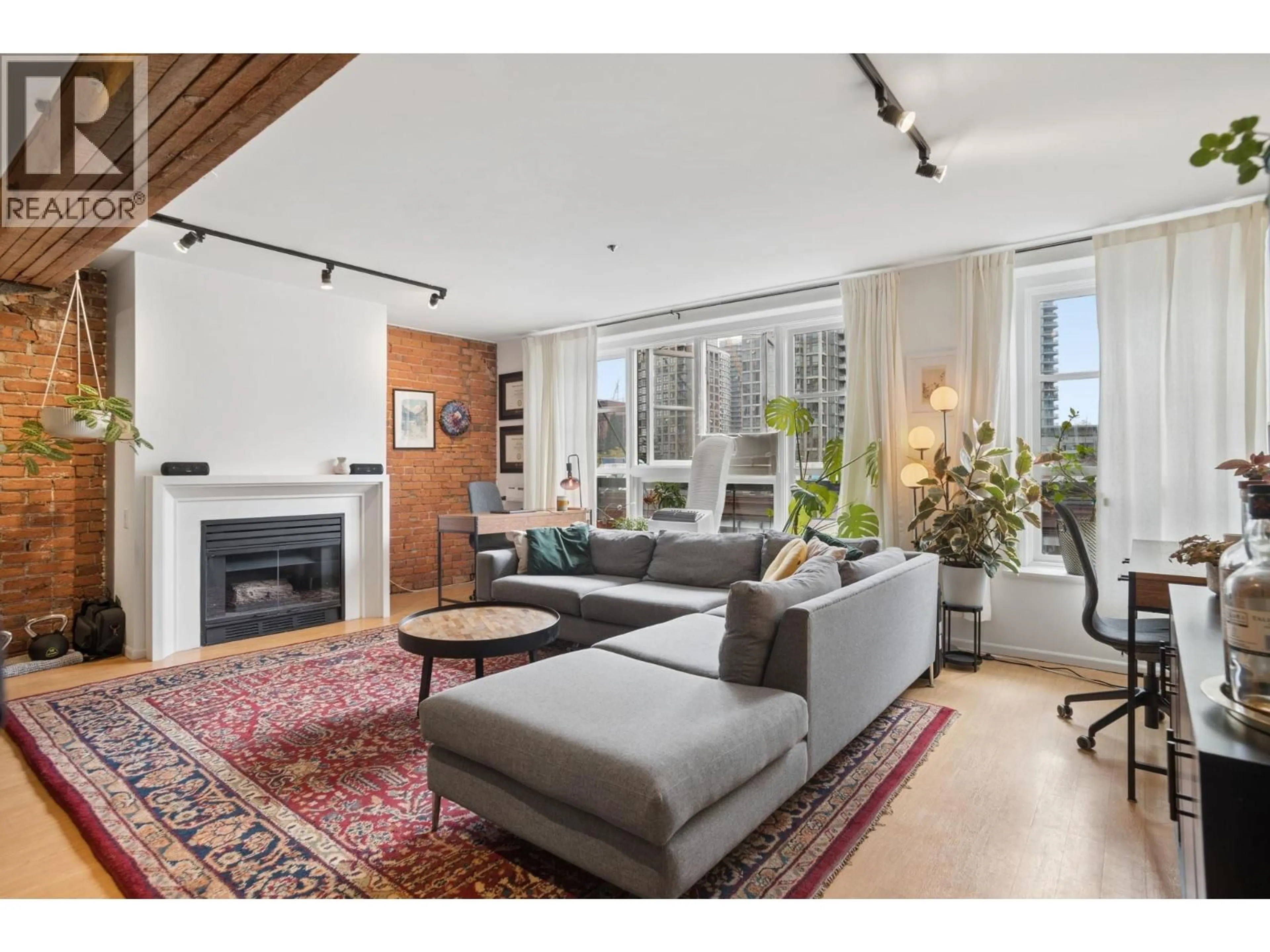 Living room with furniture, unknown for 305 - 1066 HAMILTON STREET, Vancouver British Columbia V6B2R9