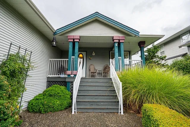 225 BALSAM AVENUE, Harrison Hot Springs 4