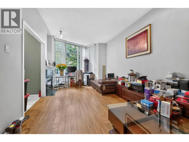 TH108 - 1288 MARINASIDE CRESCENT, Vancouver 2