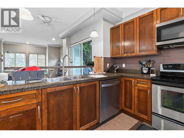5 - 3139 SMITH AVENUE, Burnaby 4