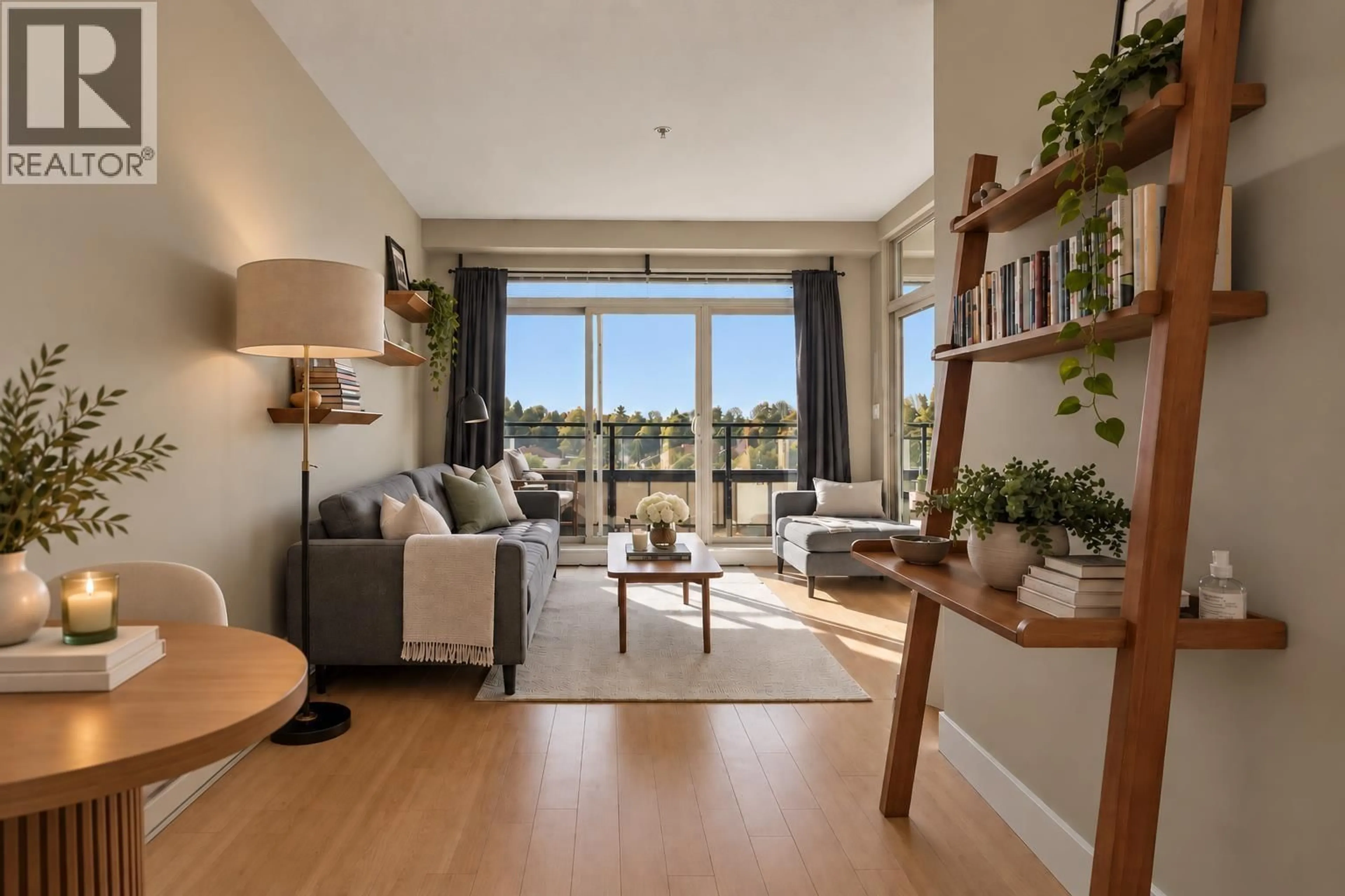 Living room with furniture, wood/laminate floor for PH9 - 688 17TH AVENUE, Vancouver British Columbia V5V0A8