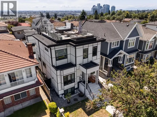 72 57TH AVENUE, Vancouver 2