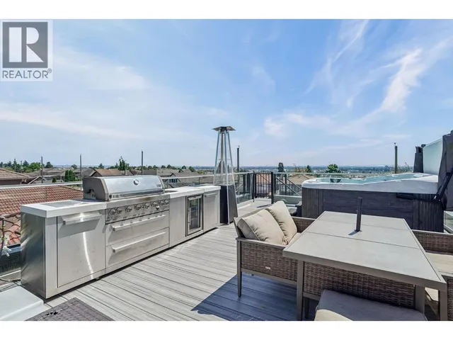 72 57TH AVENUE, Vancouver 5